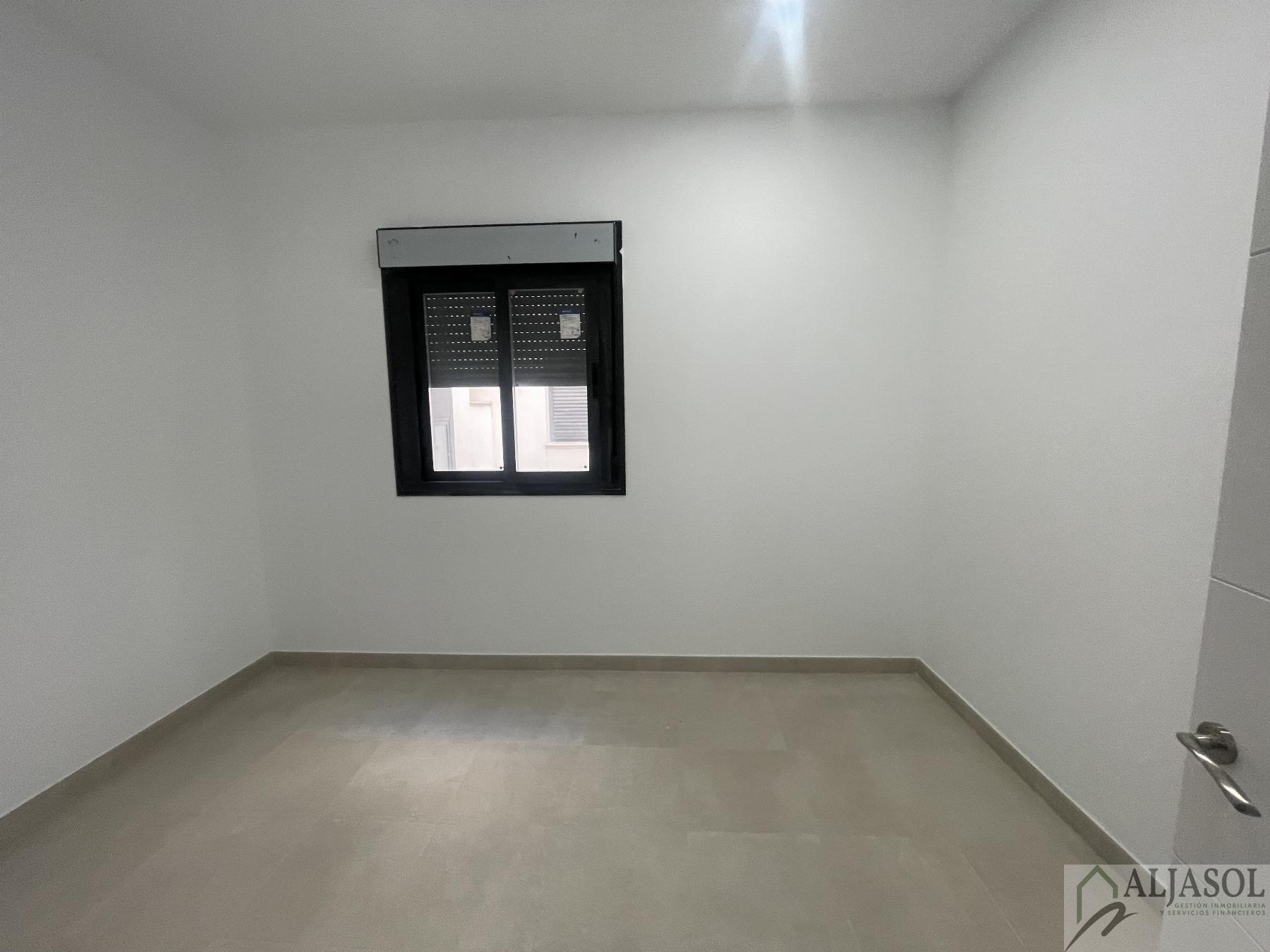 For sale of flat in Gelves