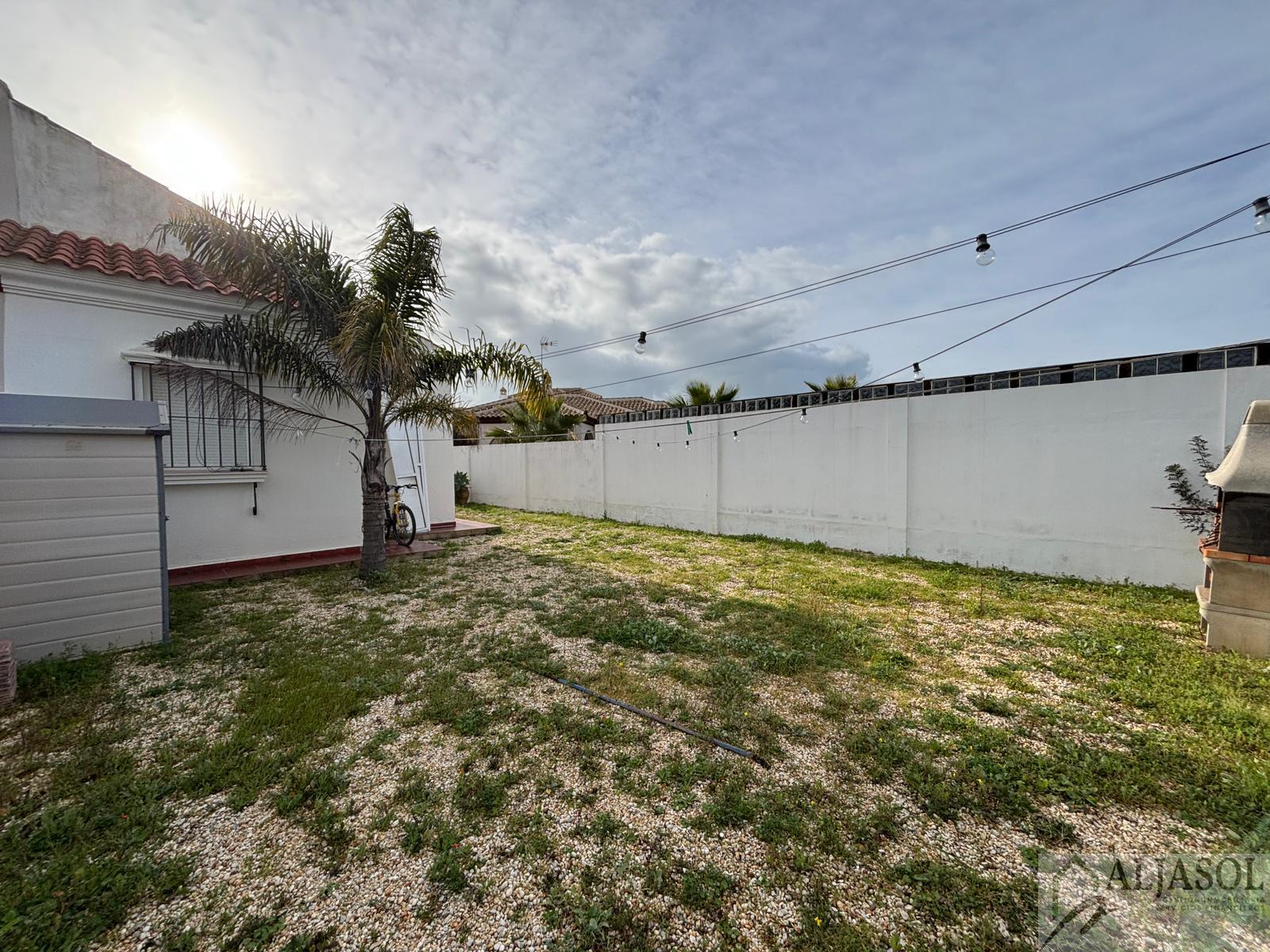 For sale of house in Matalascañas