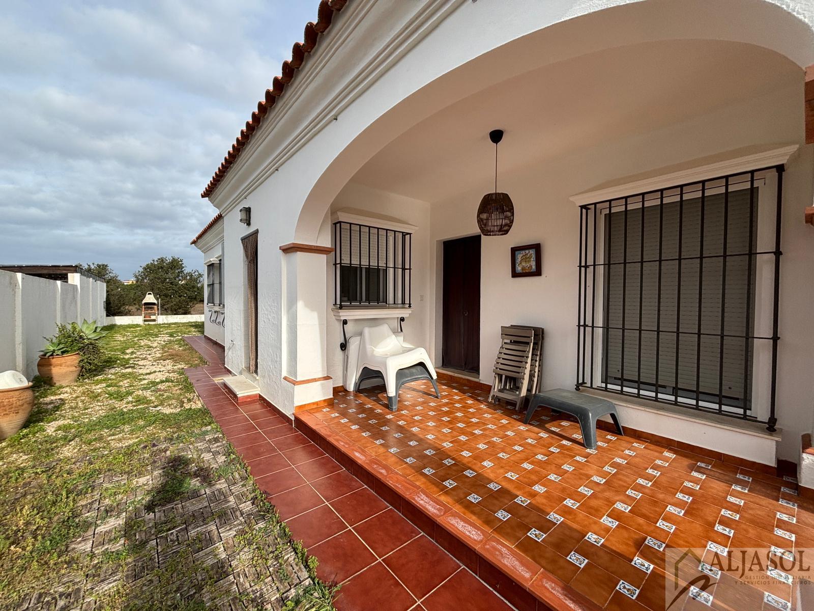 For sale of house in Matalascañas
