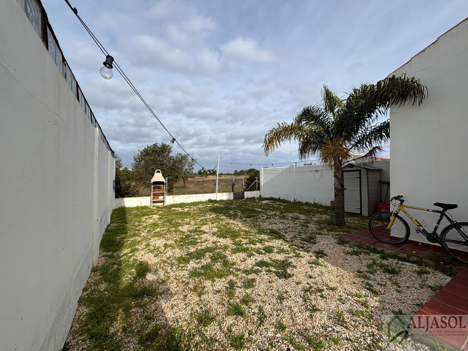 For sale of house in Matalascañas