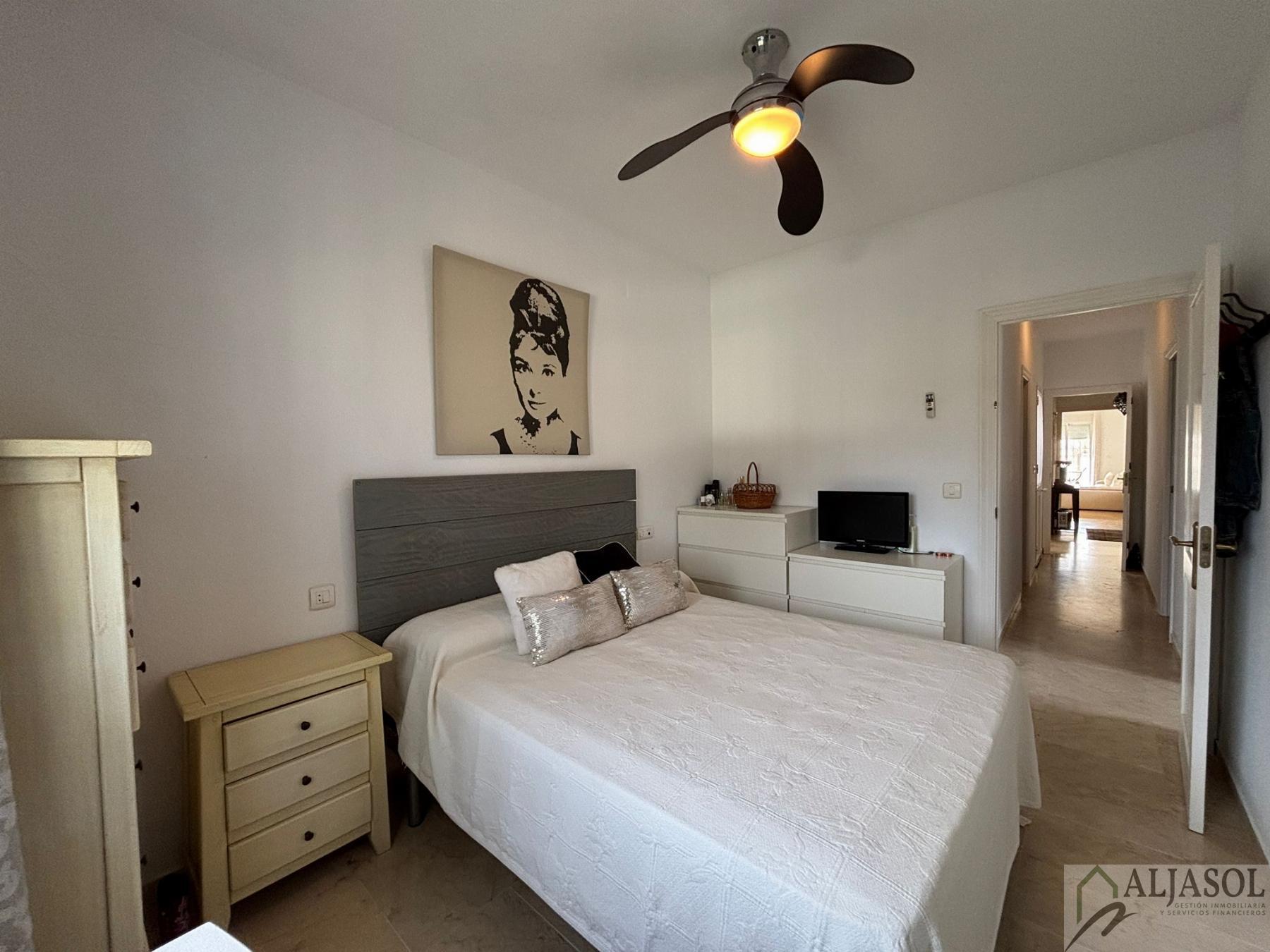 For sale of house in Matalascañas