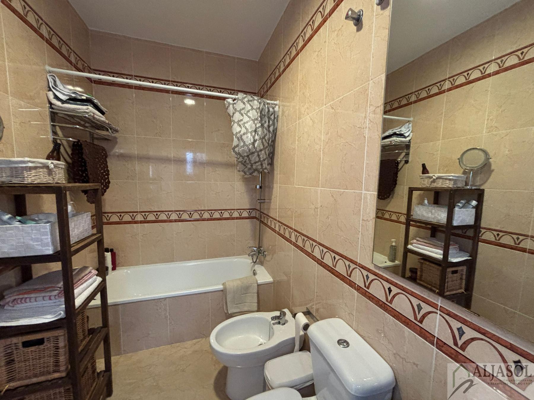 For sale of house in Matalascañas