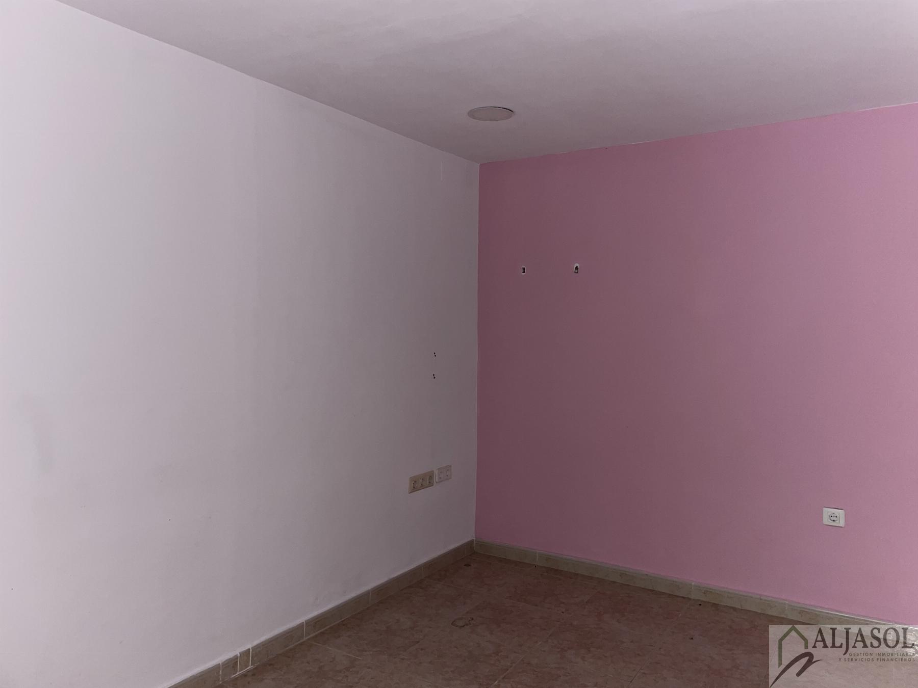 For sale of commercial in Castilleja de la Cuesta