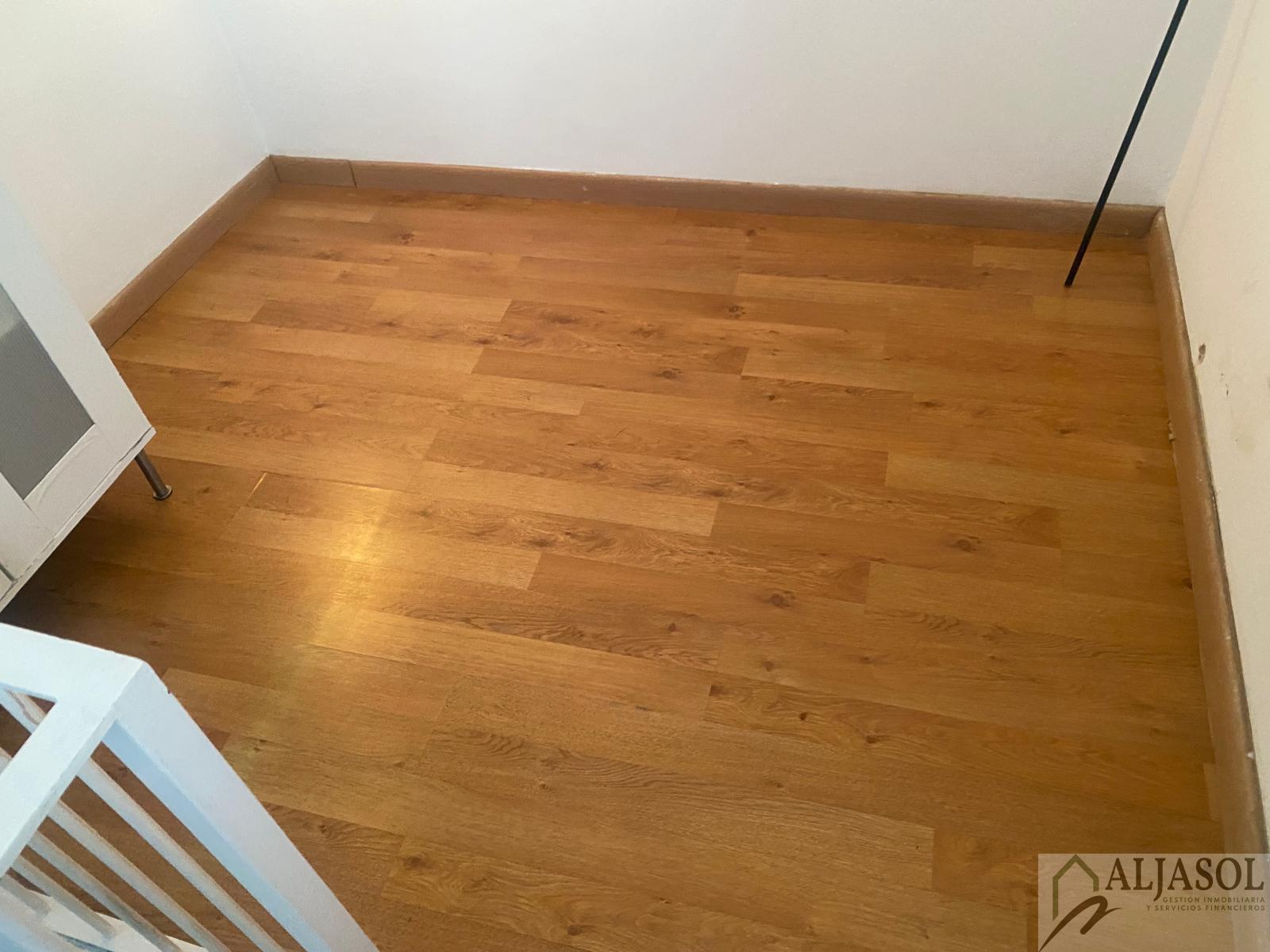 Venta de dúplex en Sanlúcar la Mayor