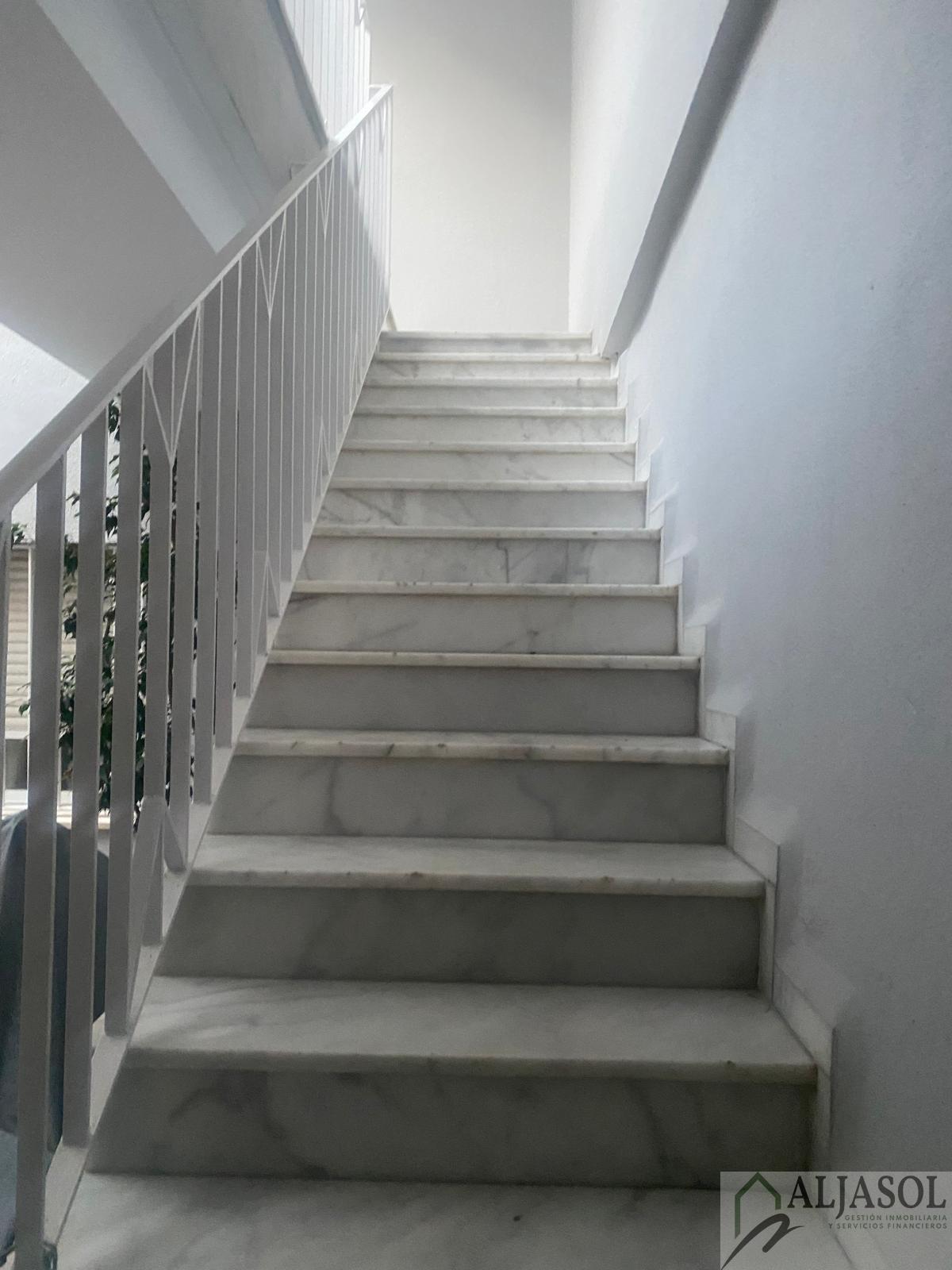 Venta de dúplex en Sanlúcar la Mayor