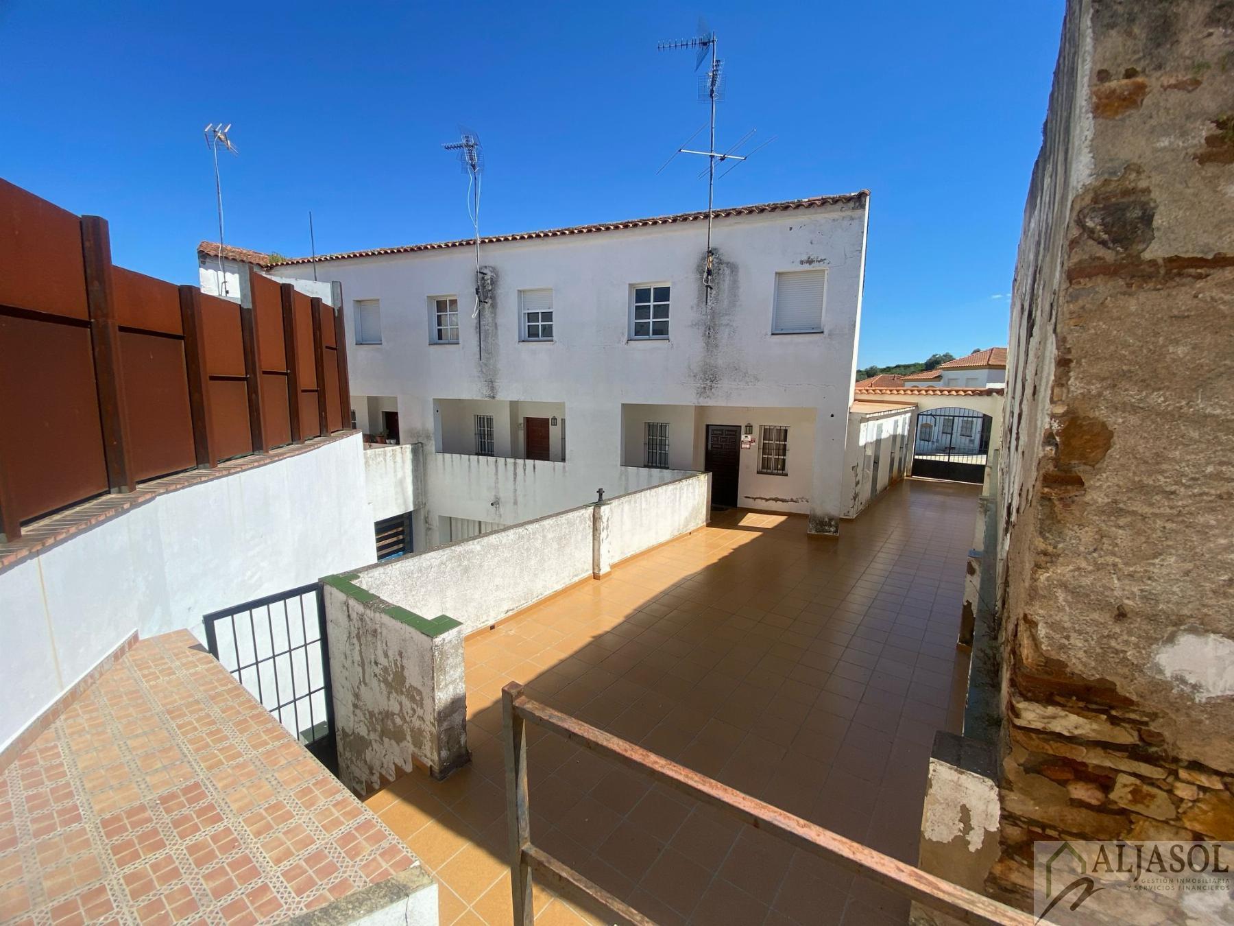 Venta de casa en Santa Olalla del Cala