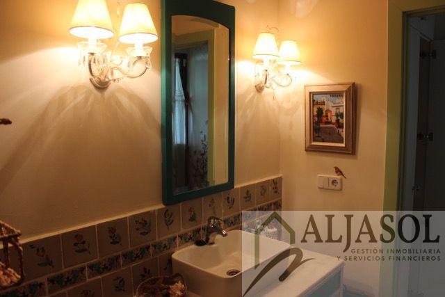 For sale of house in Castilleja de la Cuesta