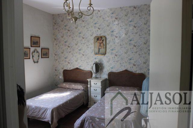 For sale of house in Castilleja de la Cuesta