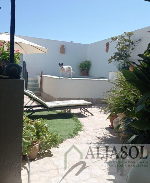 For sale of house in Castilleja de la Cuesta