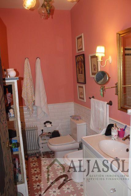 For sale of house in Castilleja de la Cuesta