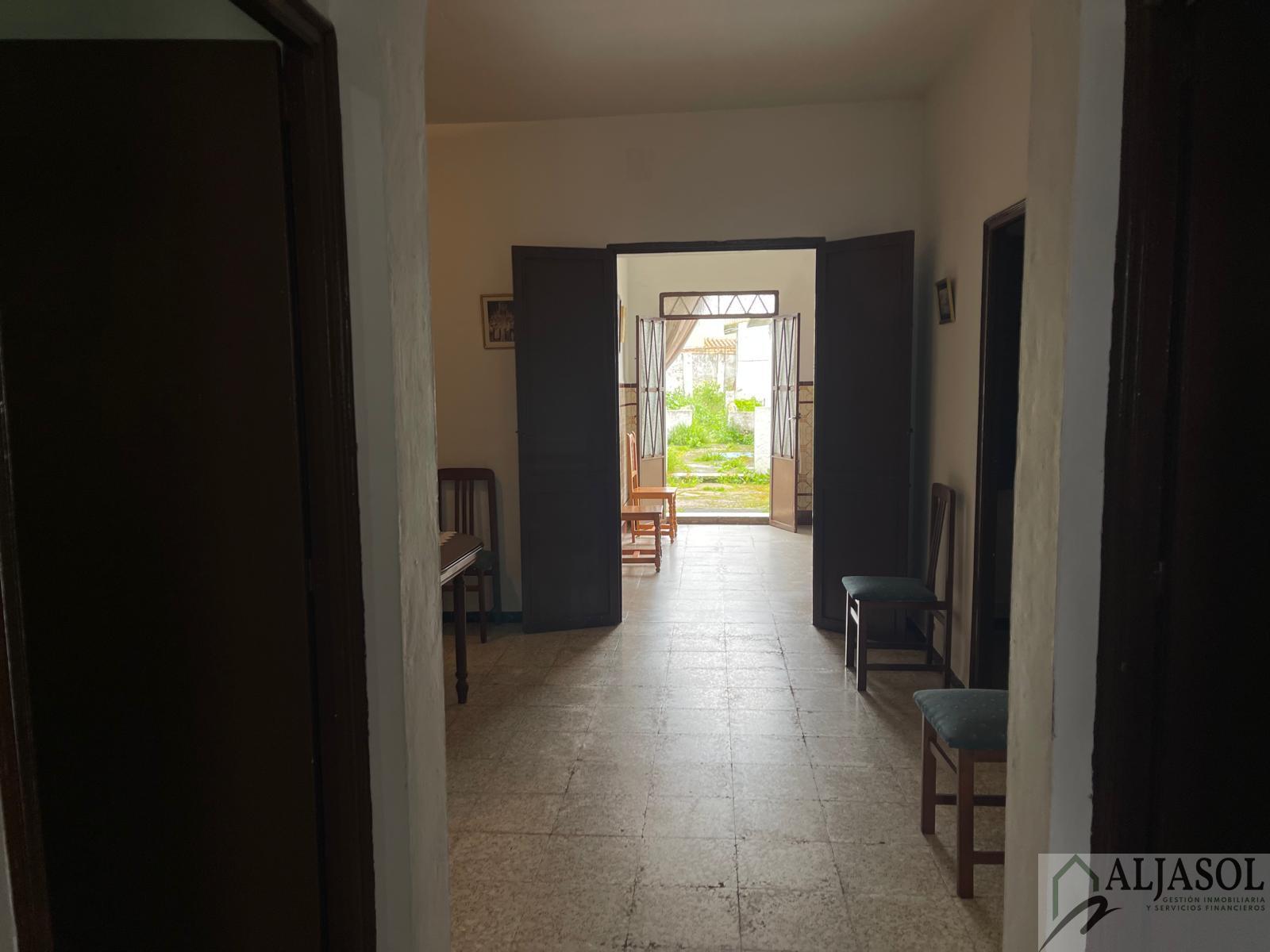 For sale of house in Albaida del Aljarafe