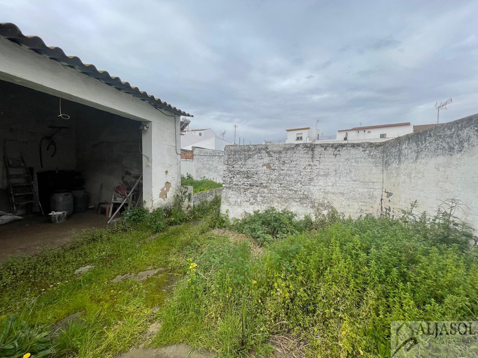 For sale of house in Albaida del Aljarafe