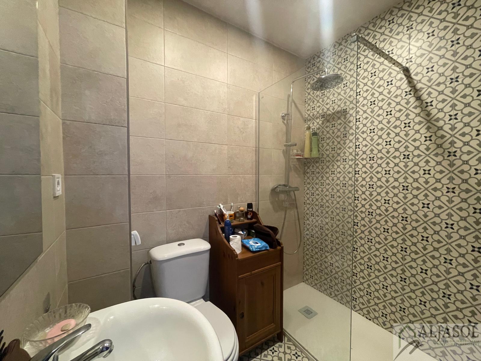 For sale of house in Albaida del Aljarafe