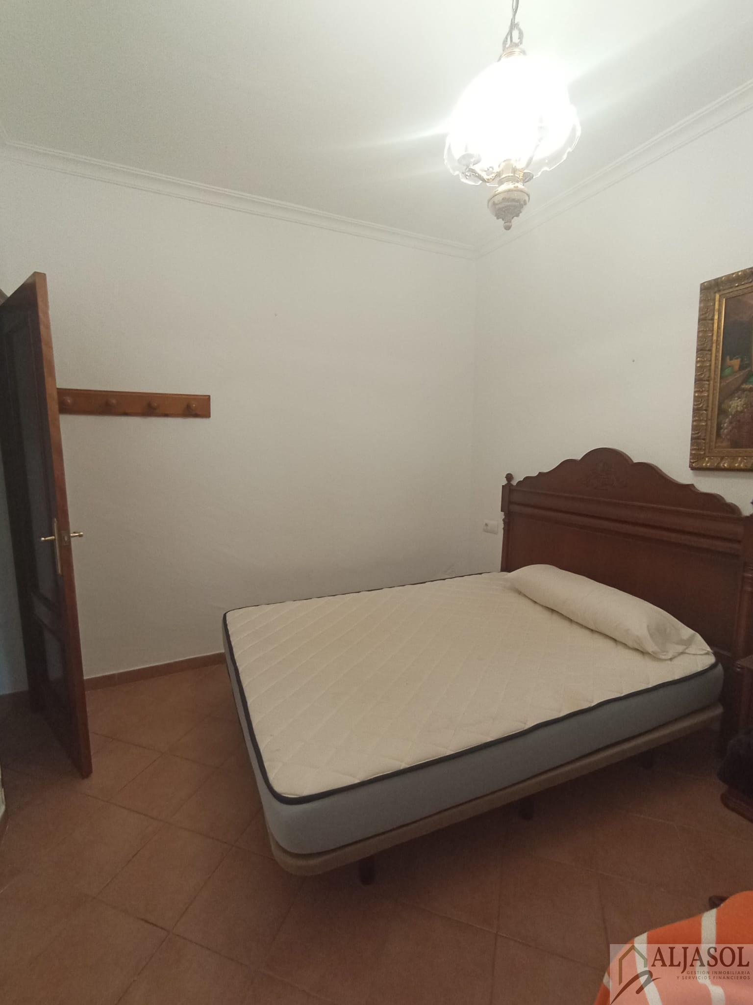 For sale of house in Albaida del Aljarafe