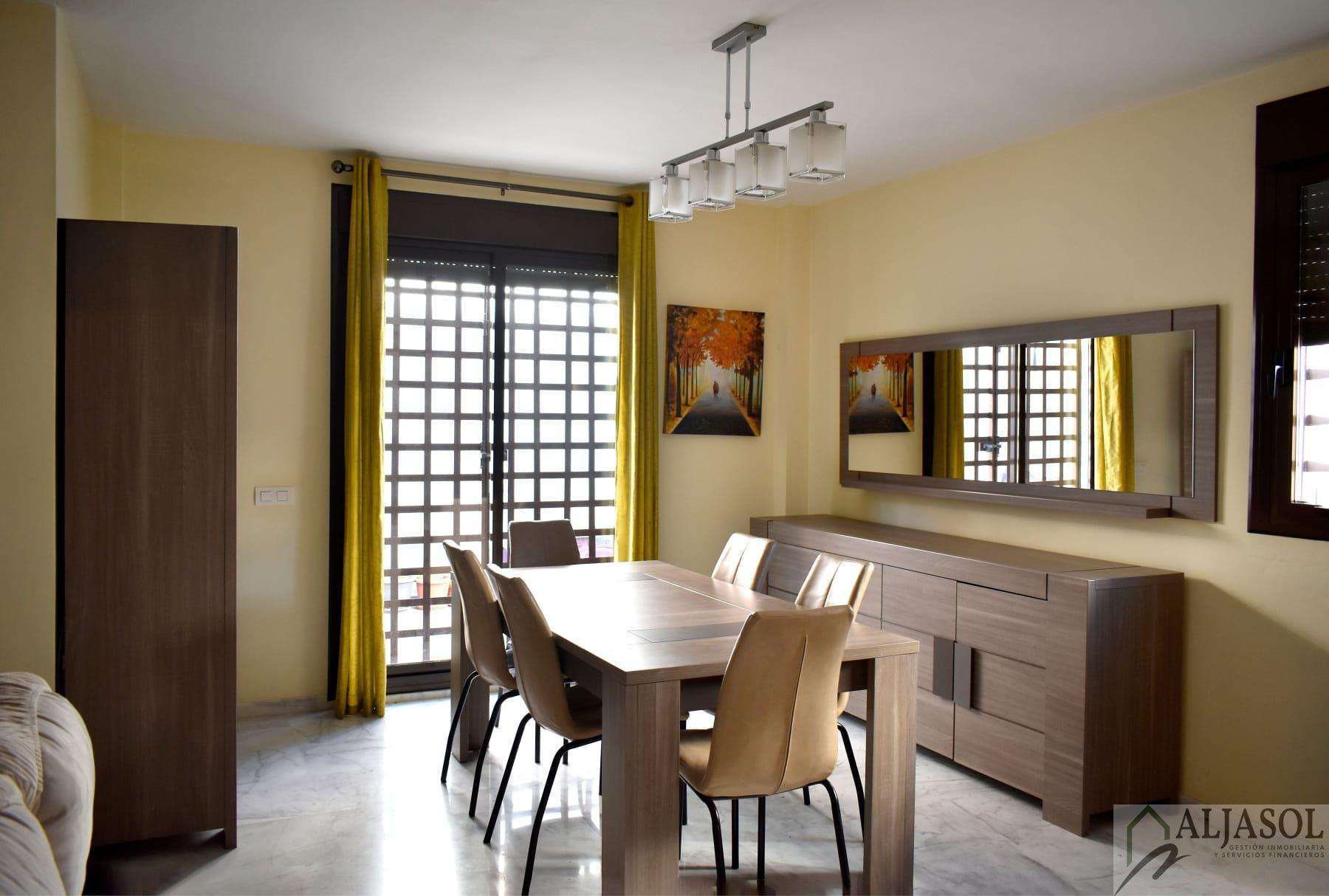 For sale of house in Espartinas
