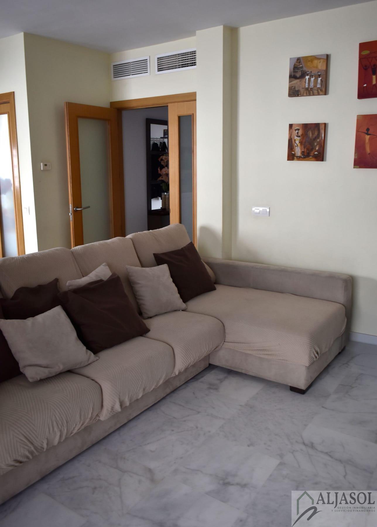For sale of house in Espartinas