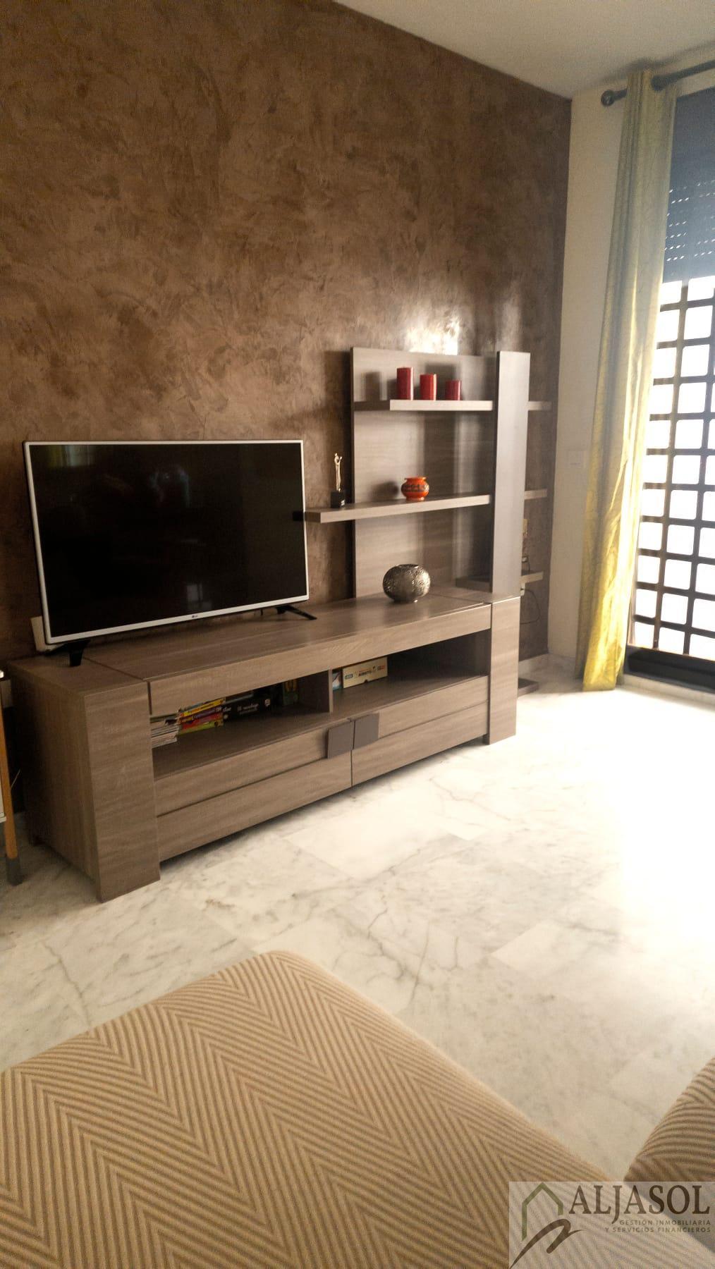 For sale of house in Espartinas