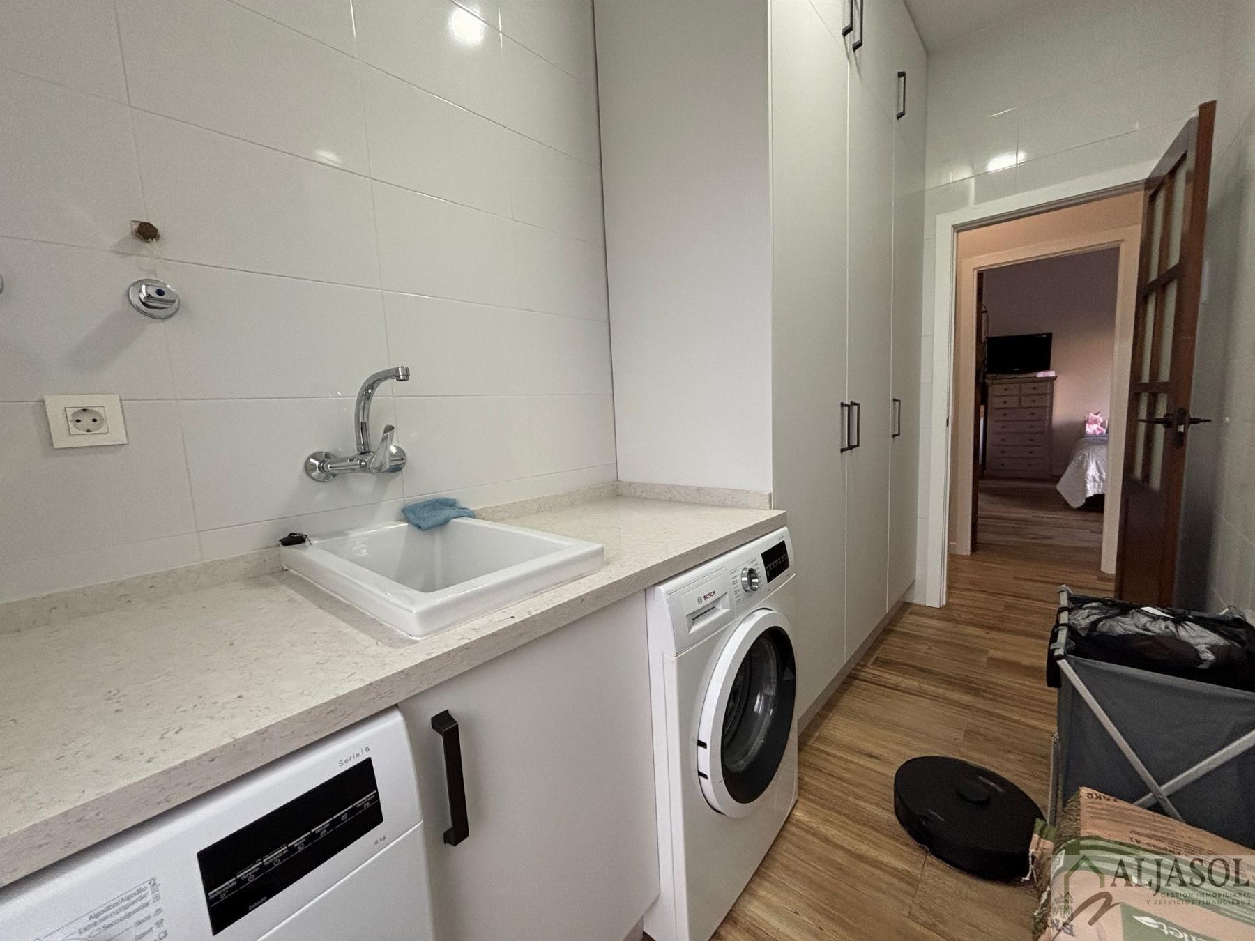 Venta de chalet en Bollullos de la Mitación