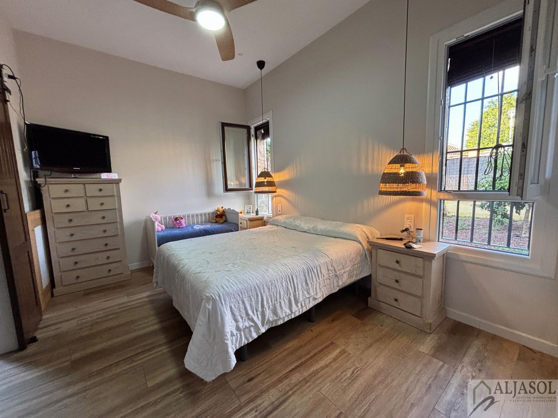 Venta de chalet en Bollullos de la Mitación