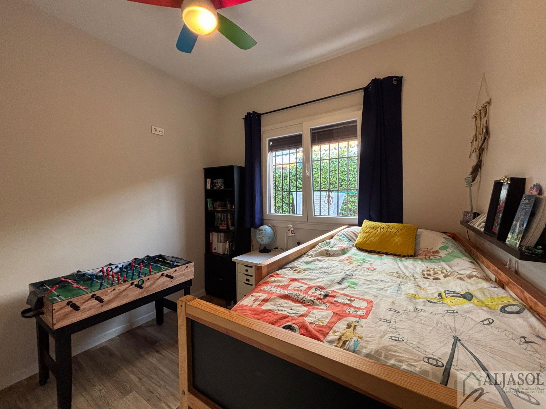 Venta de chalet en Bollullos de la Mitación