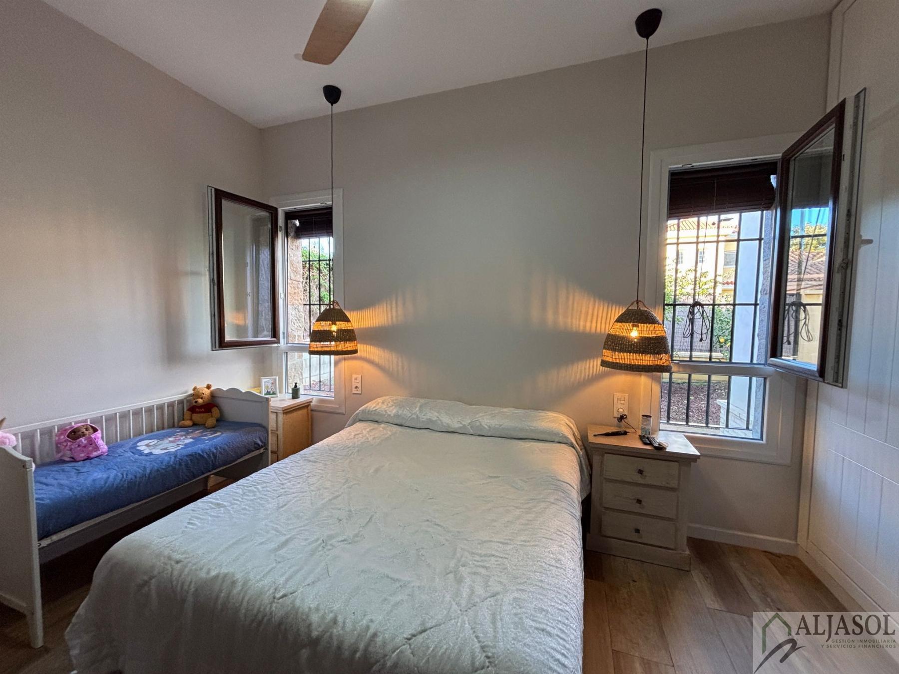 Venta de chalet en Bollullos de la Mitación
