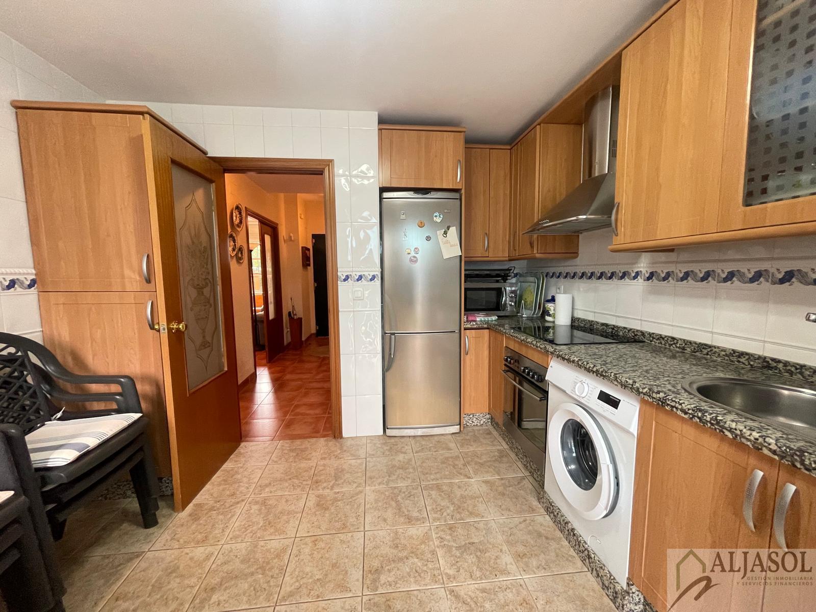 For sale of chalet in Espartinas