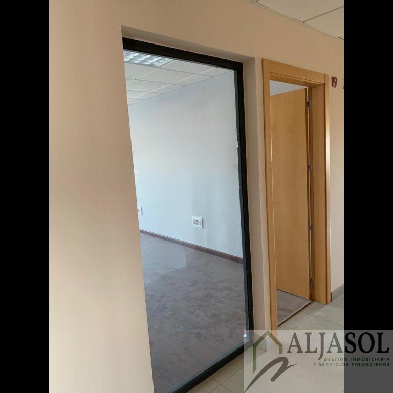 Venta de oficina en Salteras