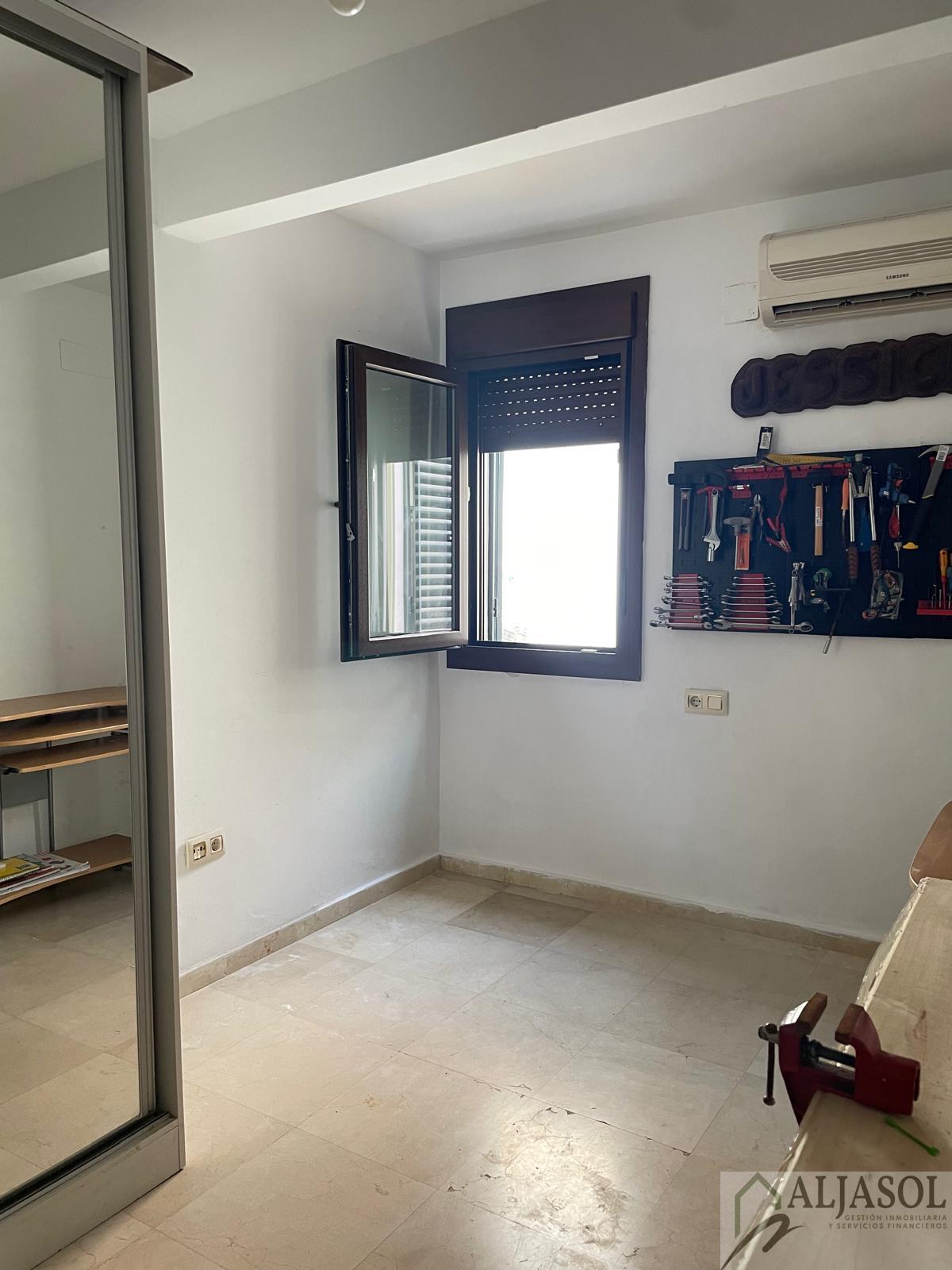 Venta de chalet en Bormujos