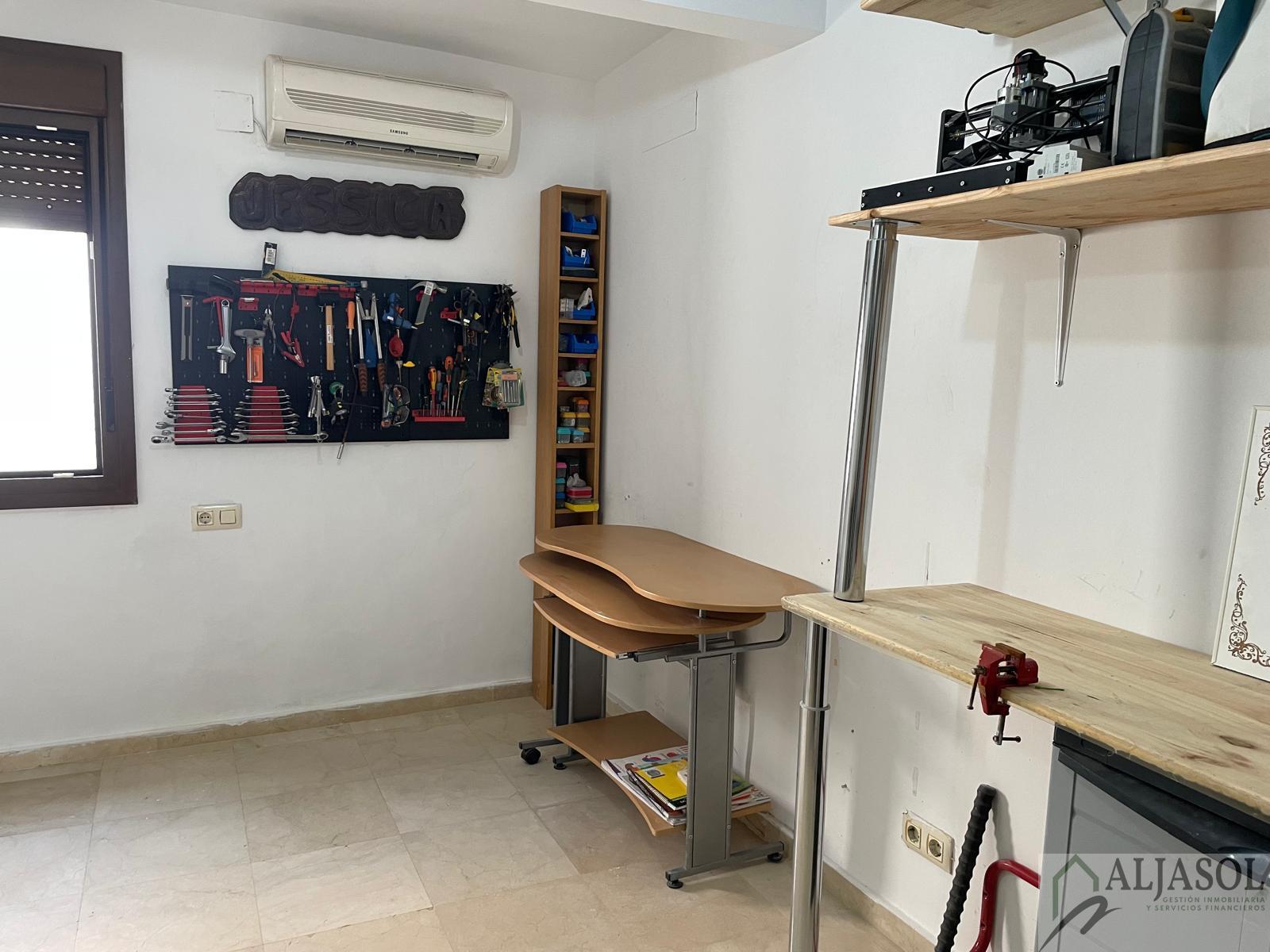 Venta de chalet en Bormujos