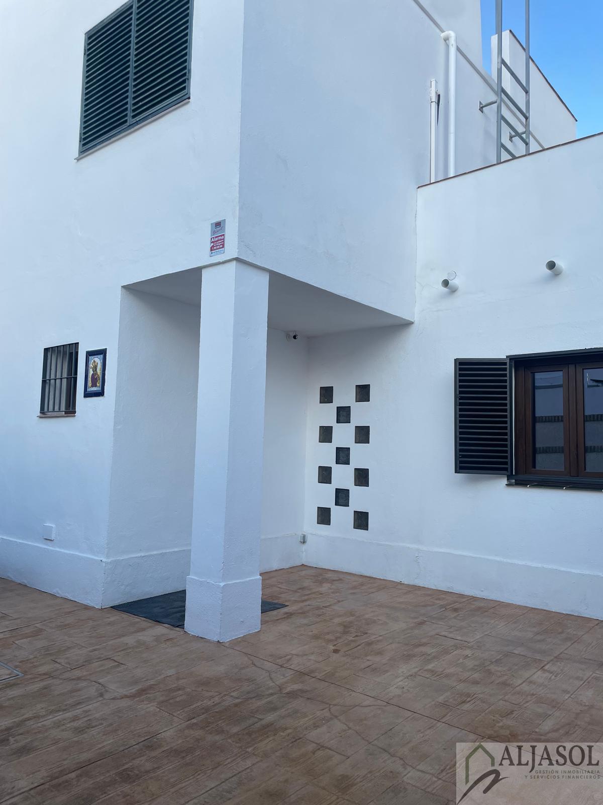 Venta de chalet en Bormujos