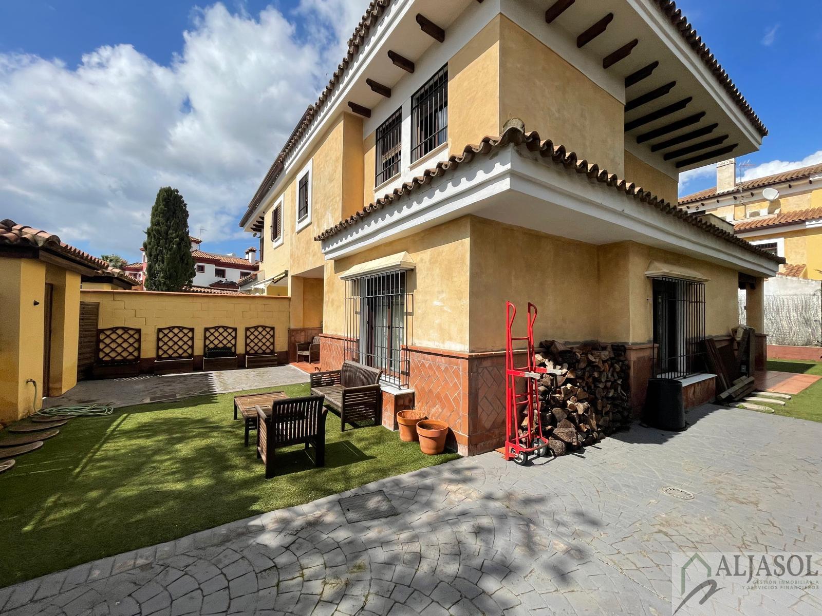 For sale of house in Espartinas