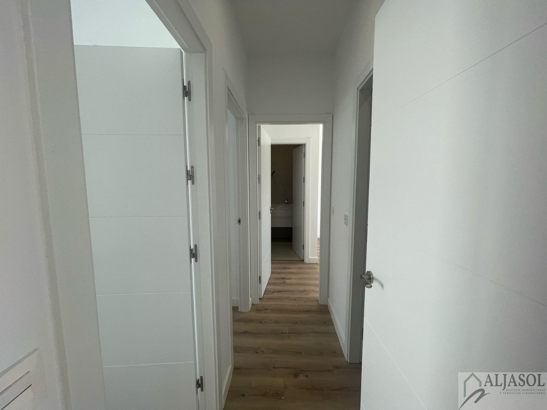 For sale of house in Espartinas