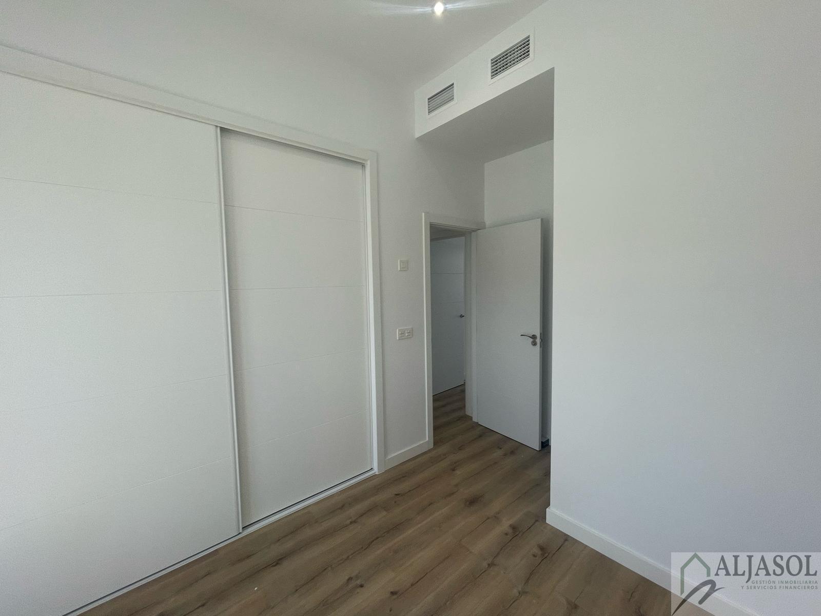 For sale of house in Espartinas