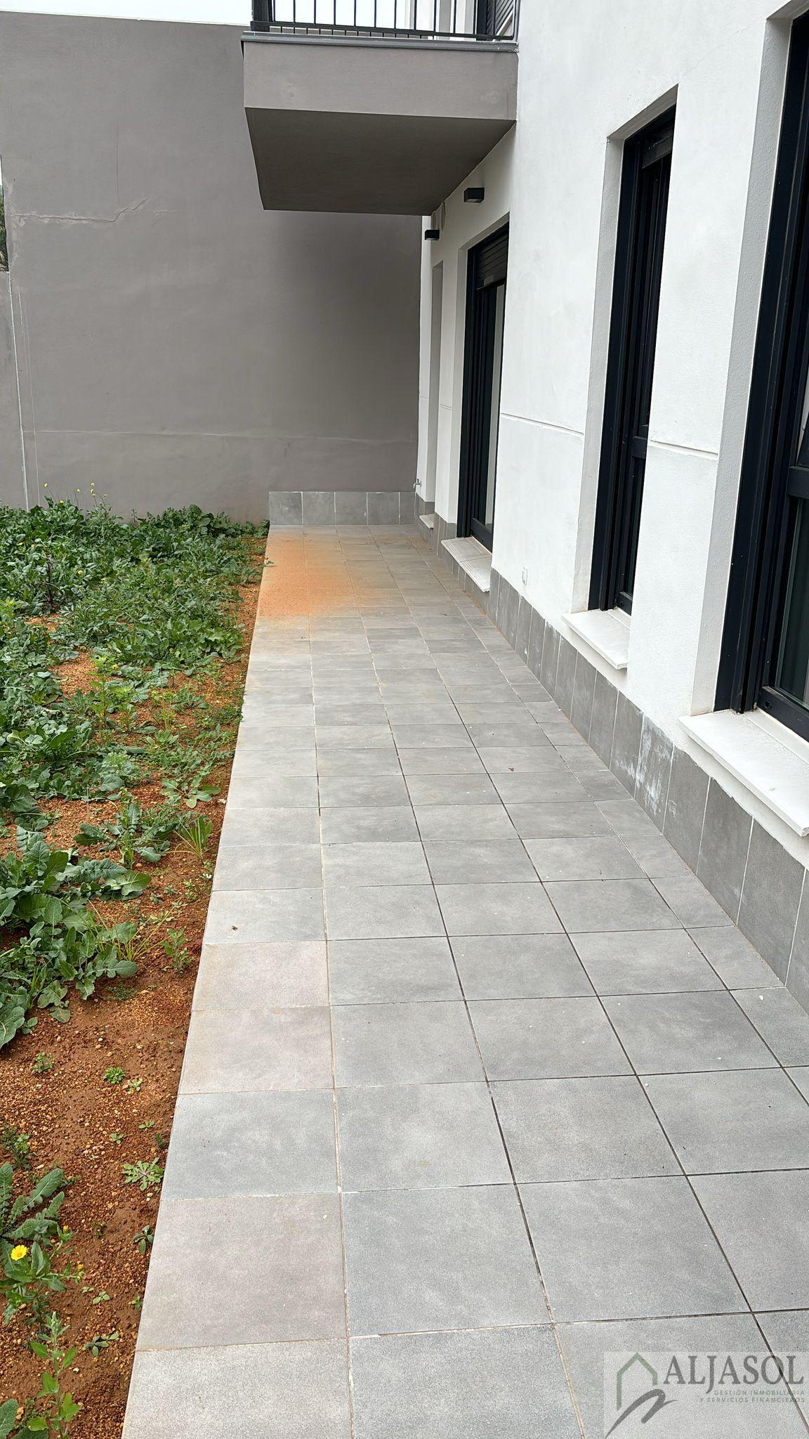 For sale of flat in San Juan de Aznalfarache