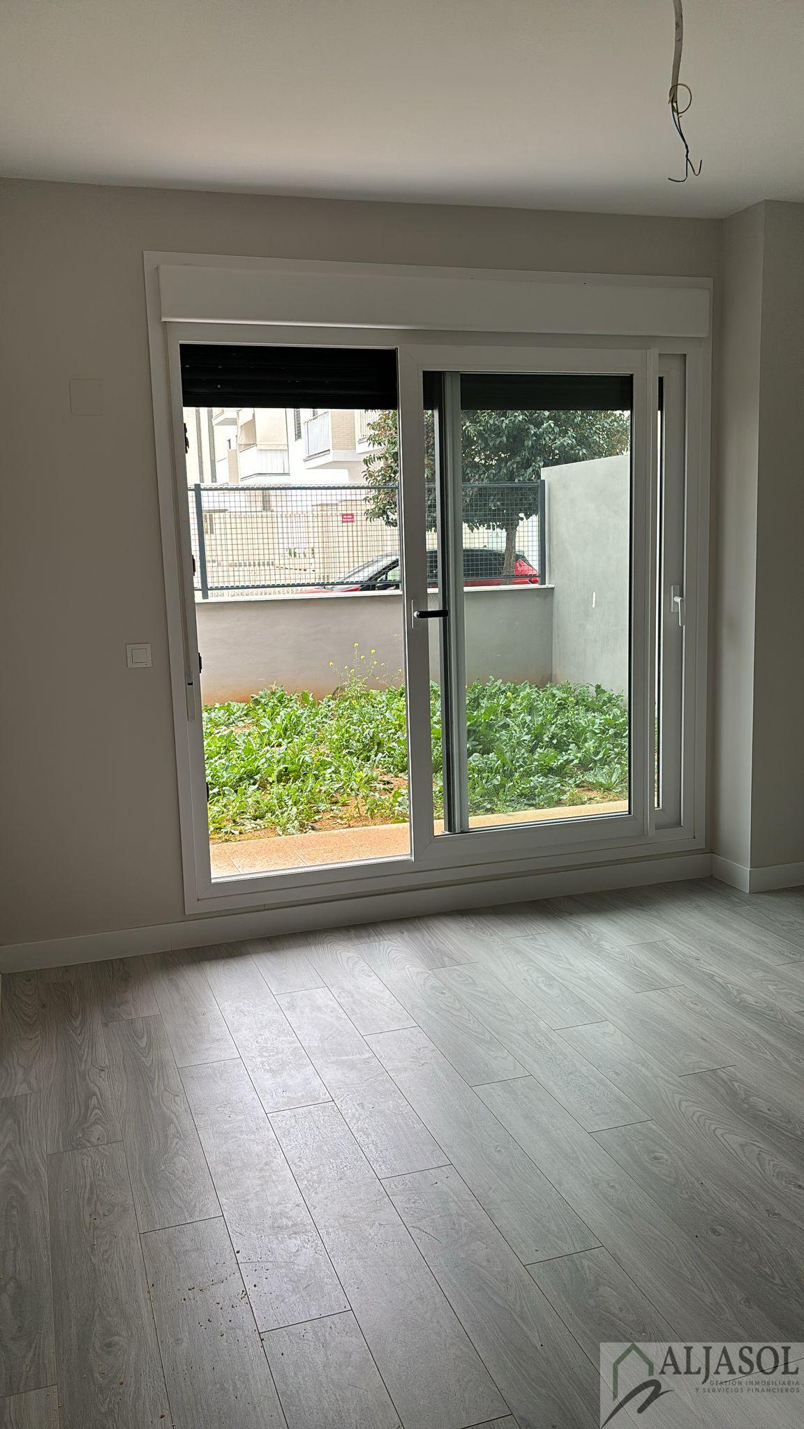 For sale of flat in San Juan de Aznalfarache