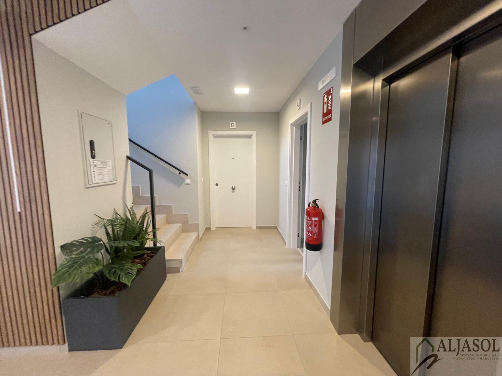 For sale of flat in San Juan de Aznalfarache
