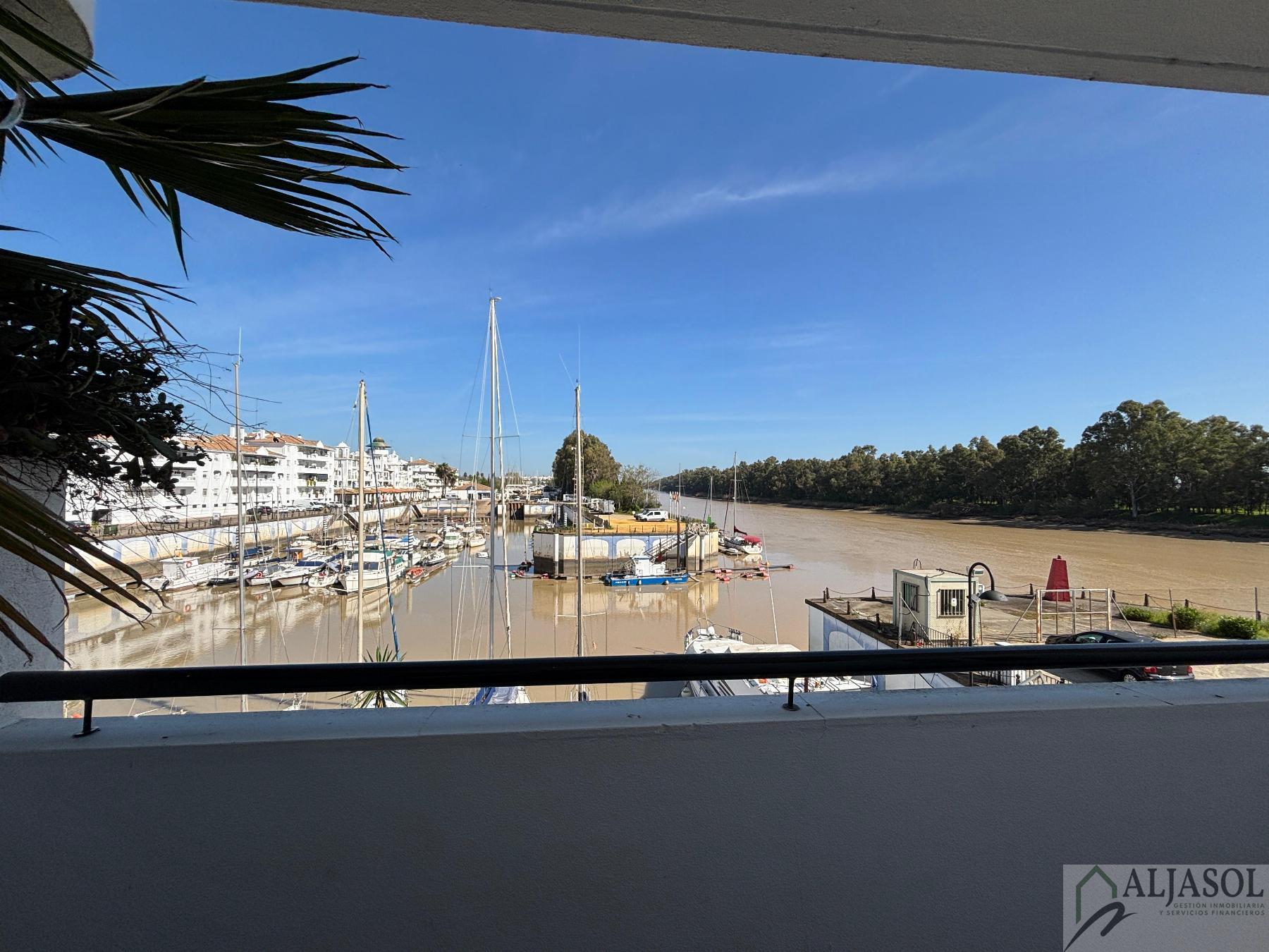 For sale of flat in Gelves