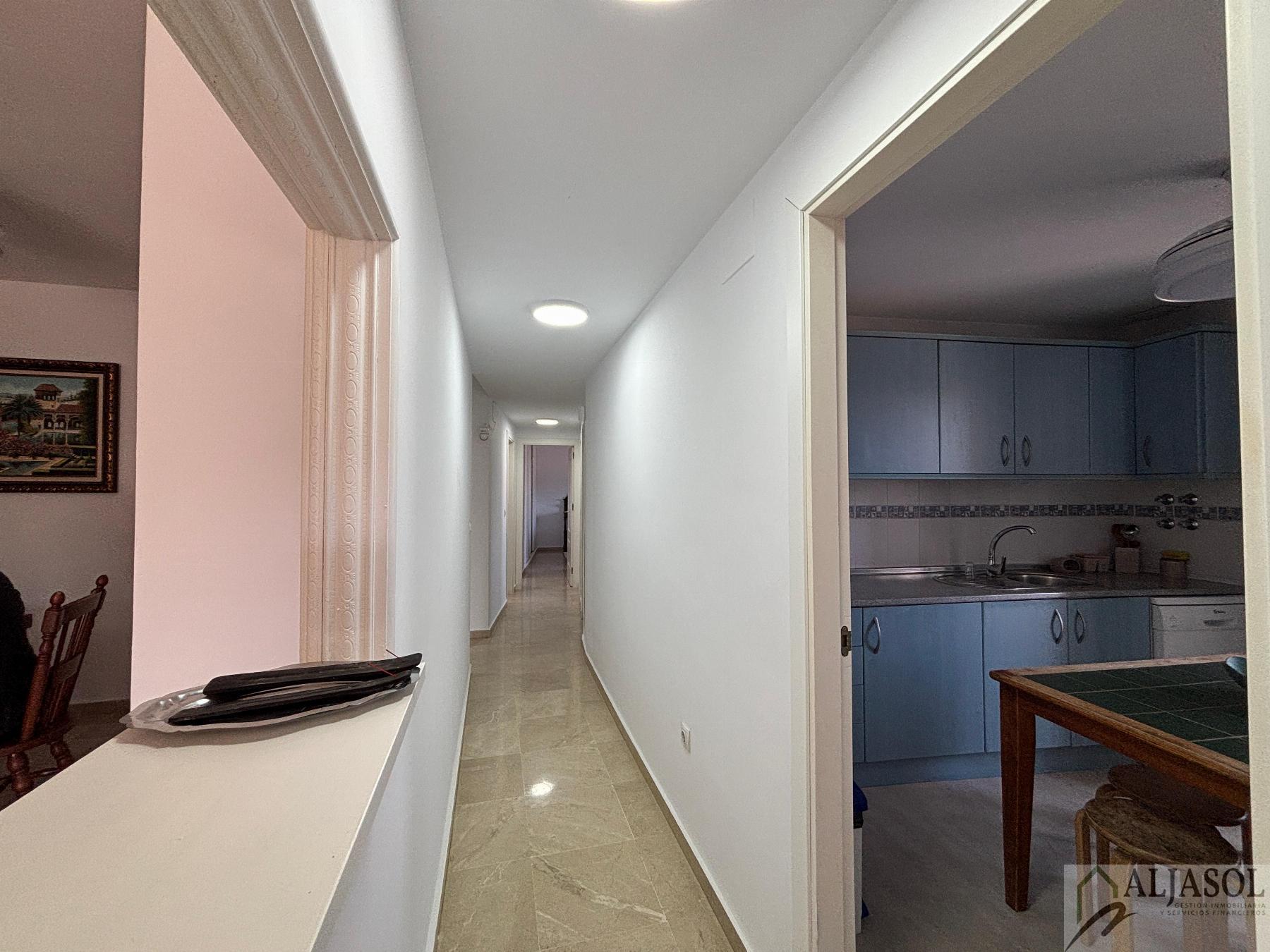 For sale of flat in Gelves