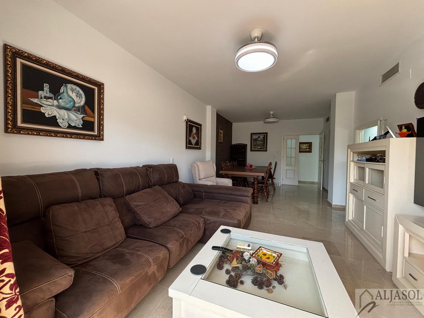 For sale of flat in Gelves