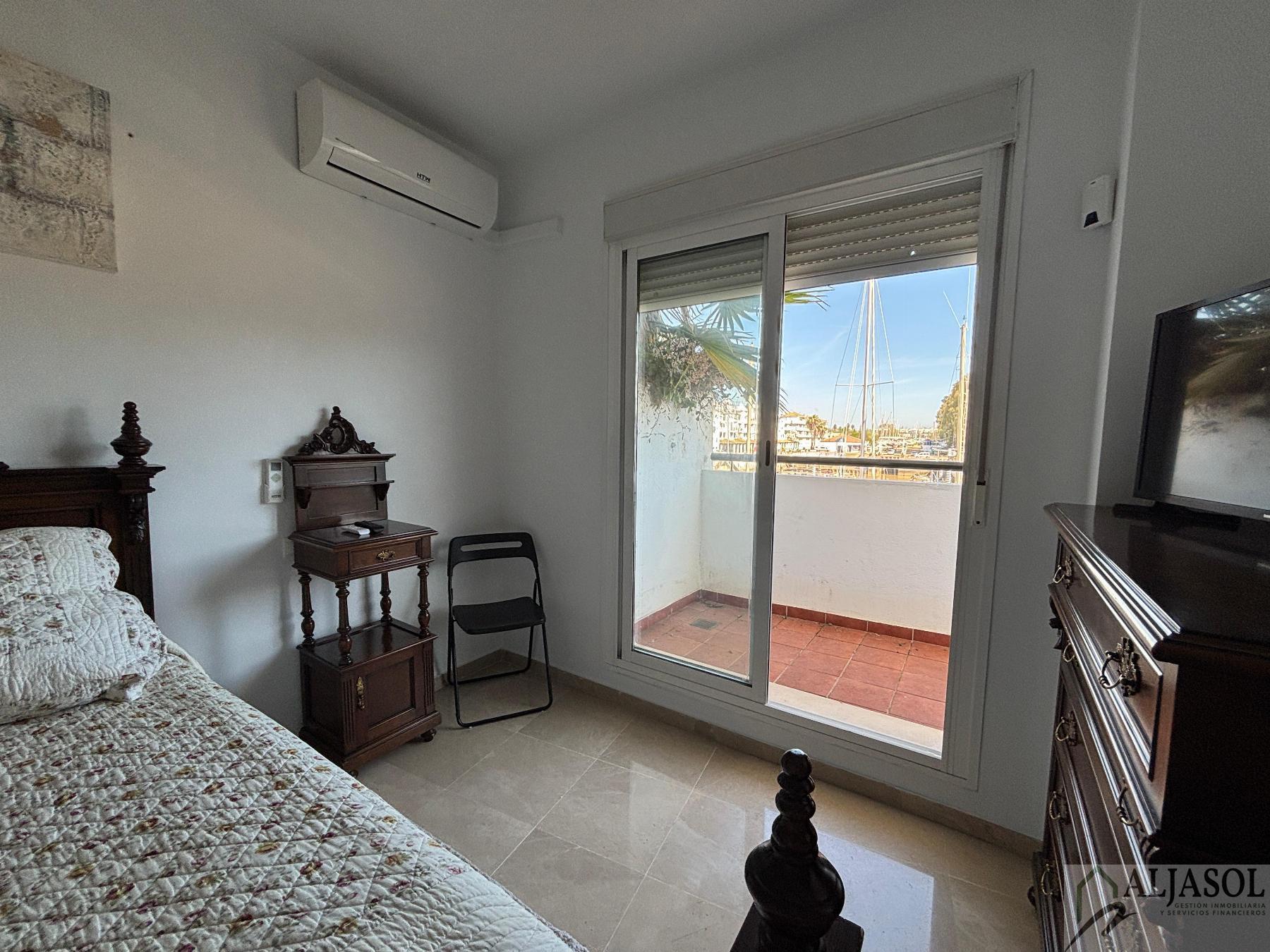 For sale of flat in Gelves