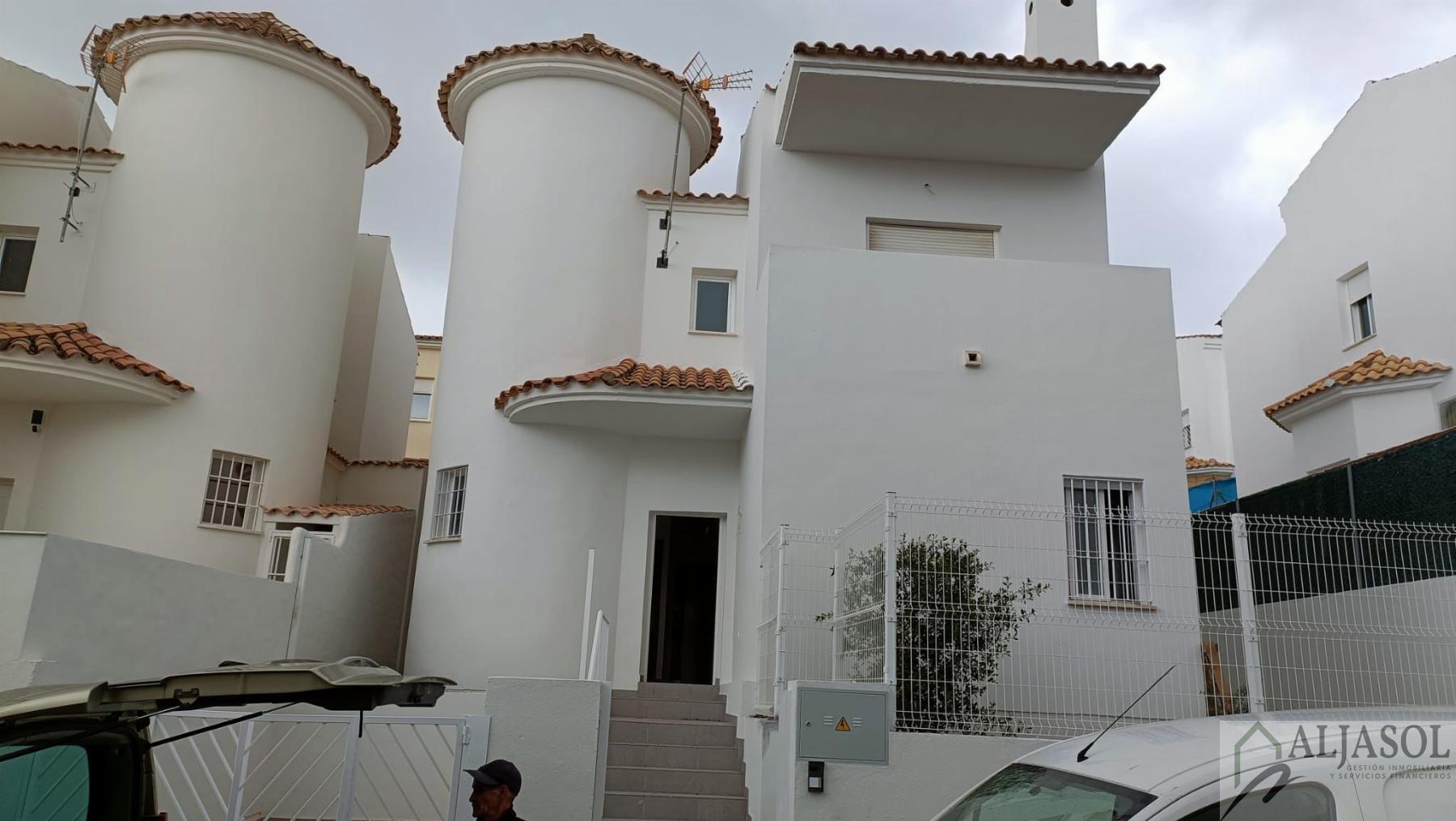 For sale of chalet in Ayamonte