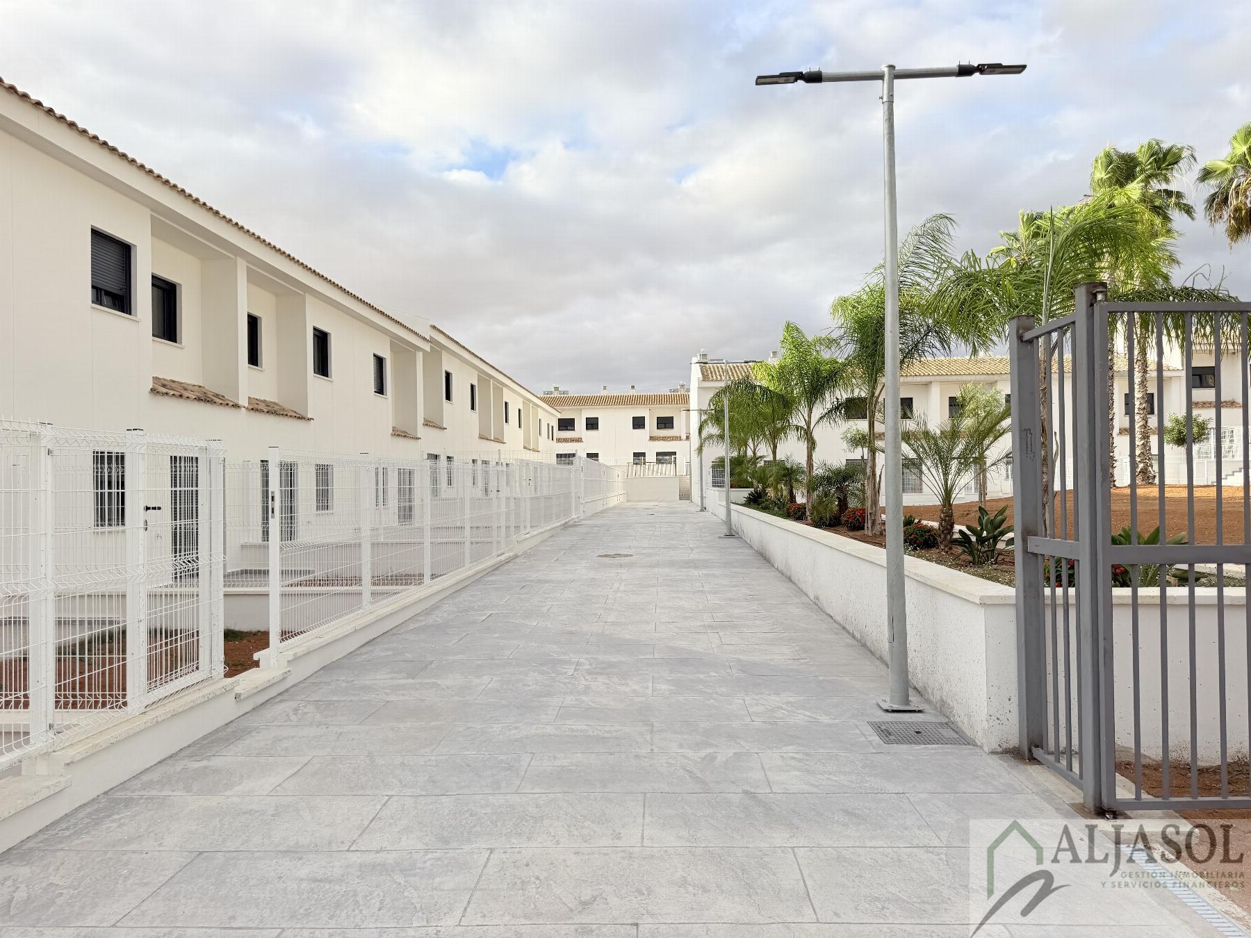 Venta de casa en Salteras