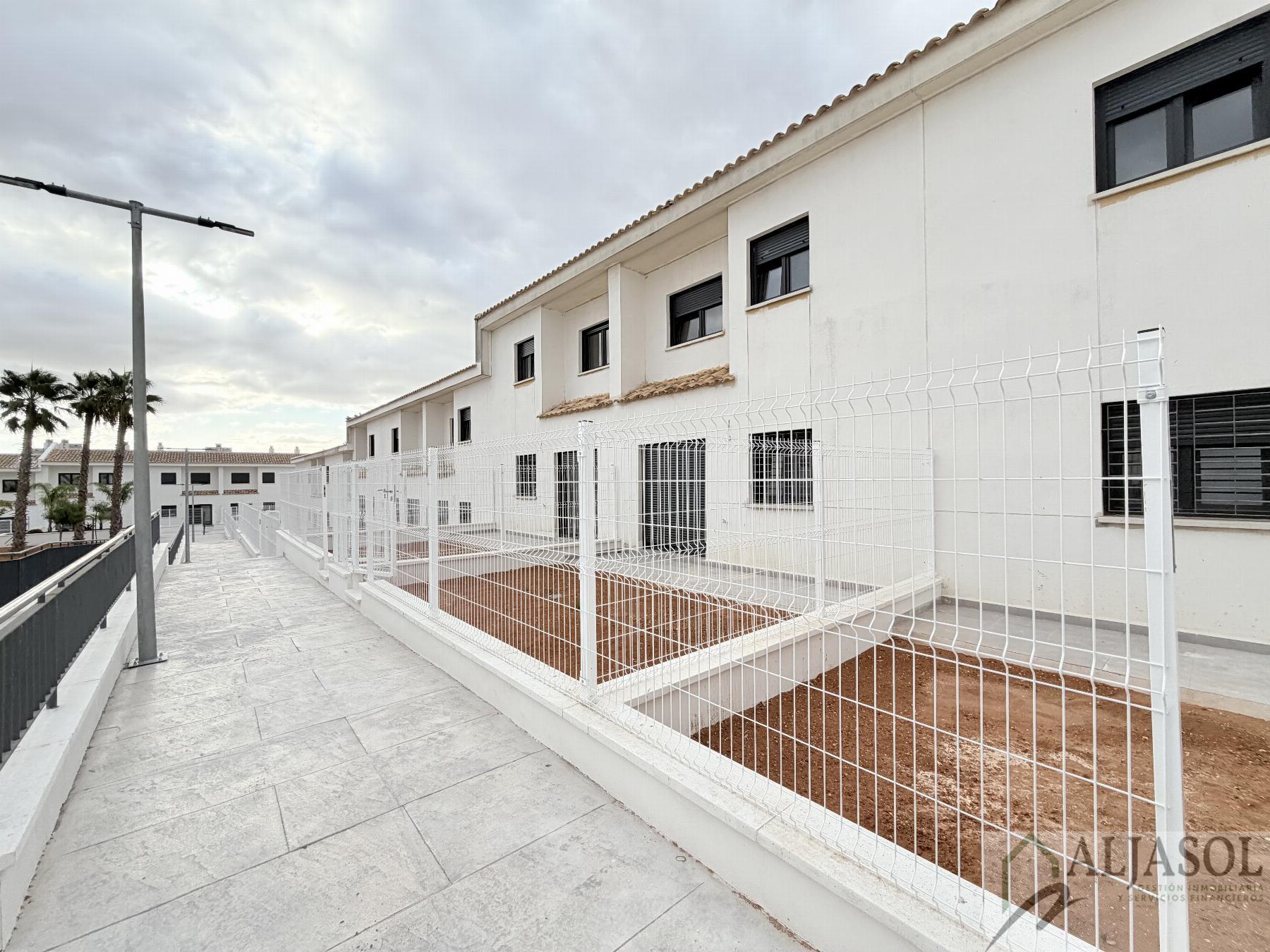 Venta de casa en Salteras