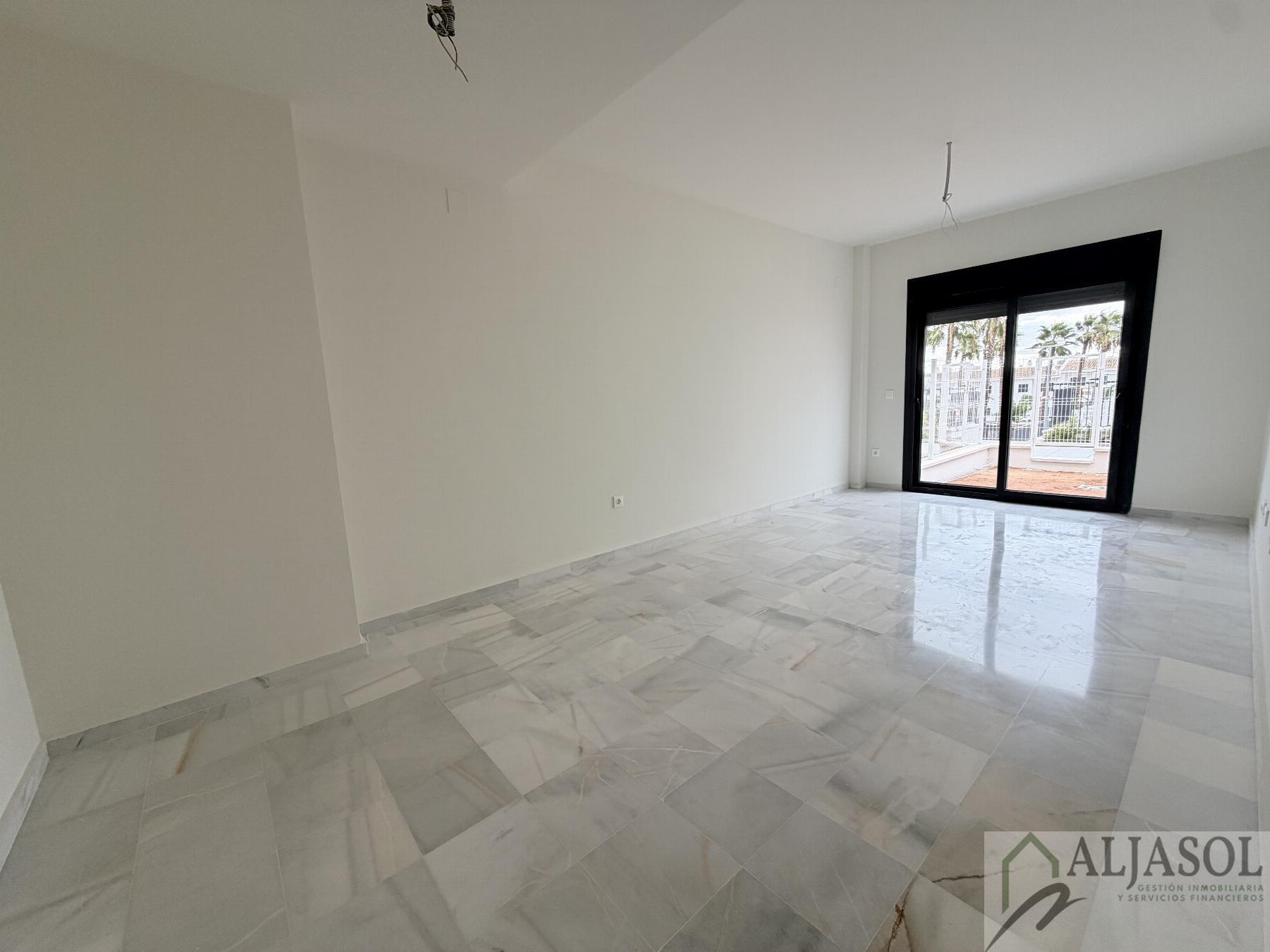 Venta de casa en Salteras