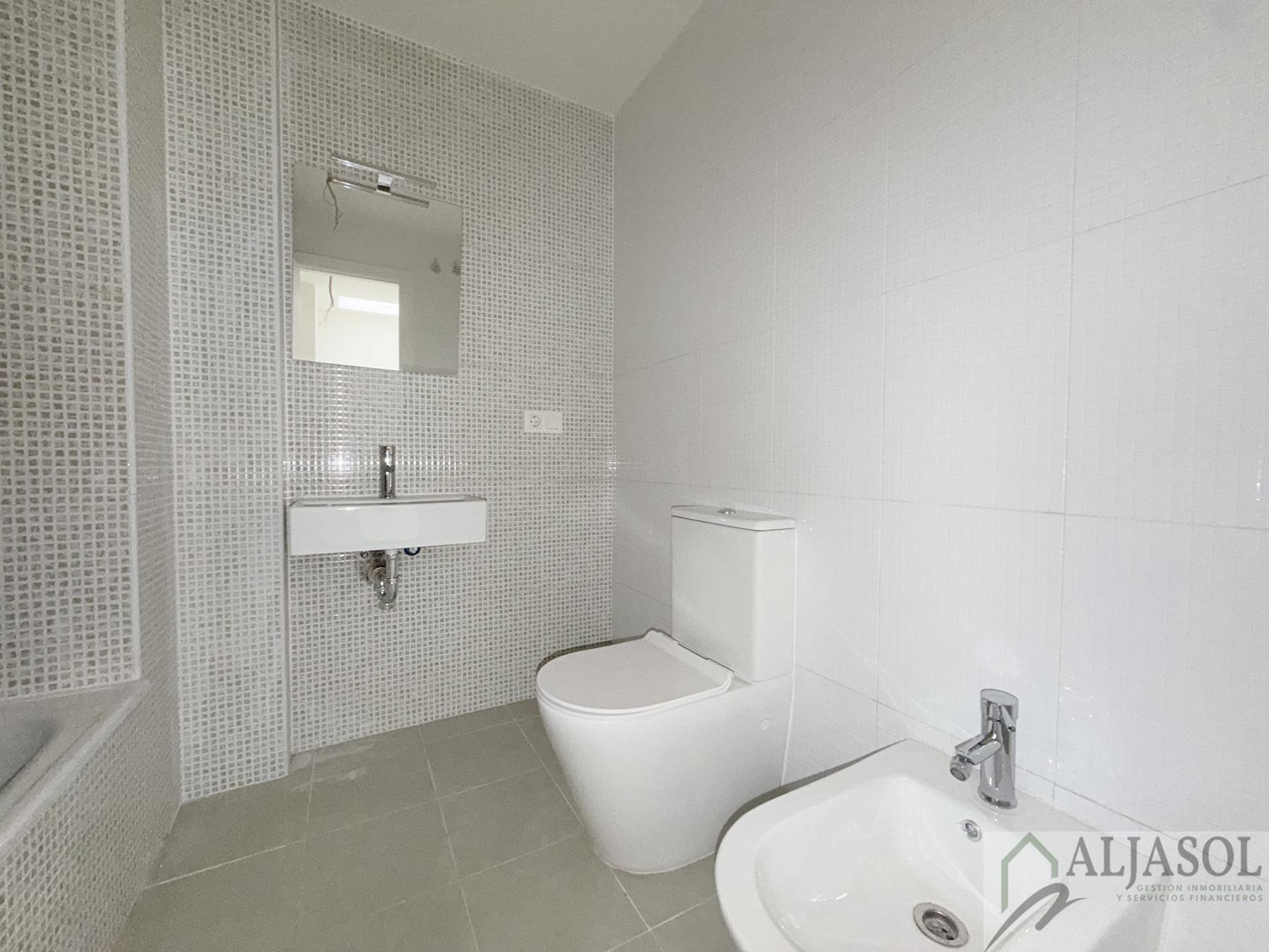 Venta de casa en Salteras