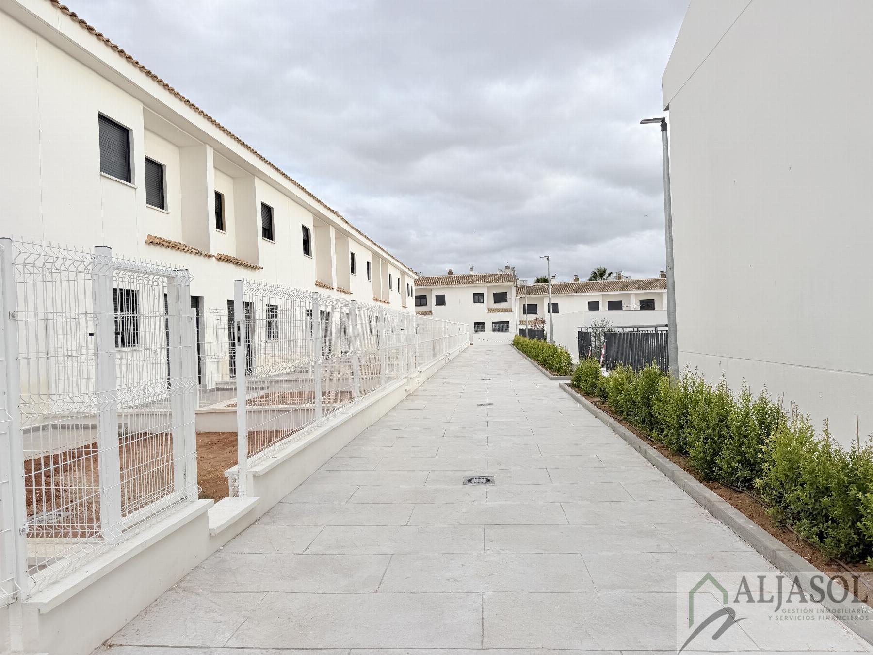 Venta de casa en Salteras