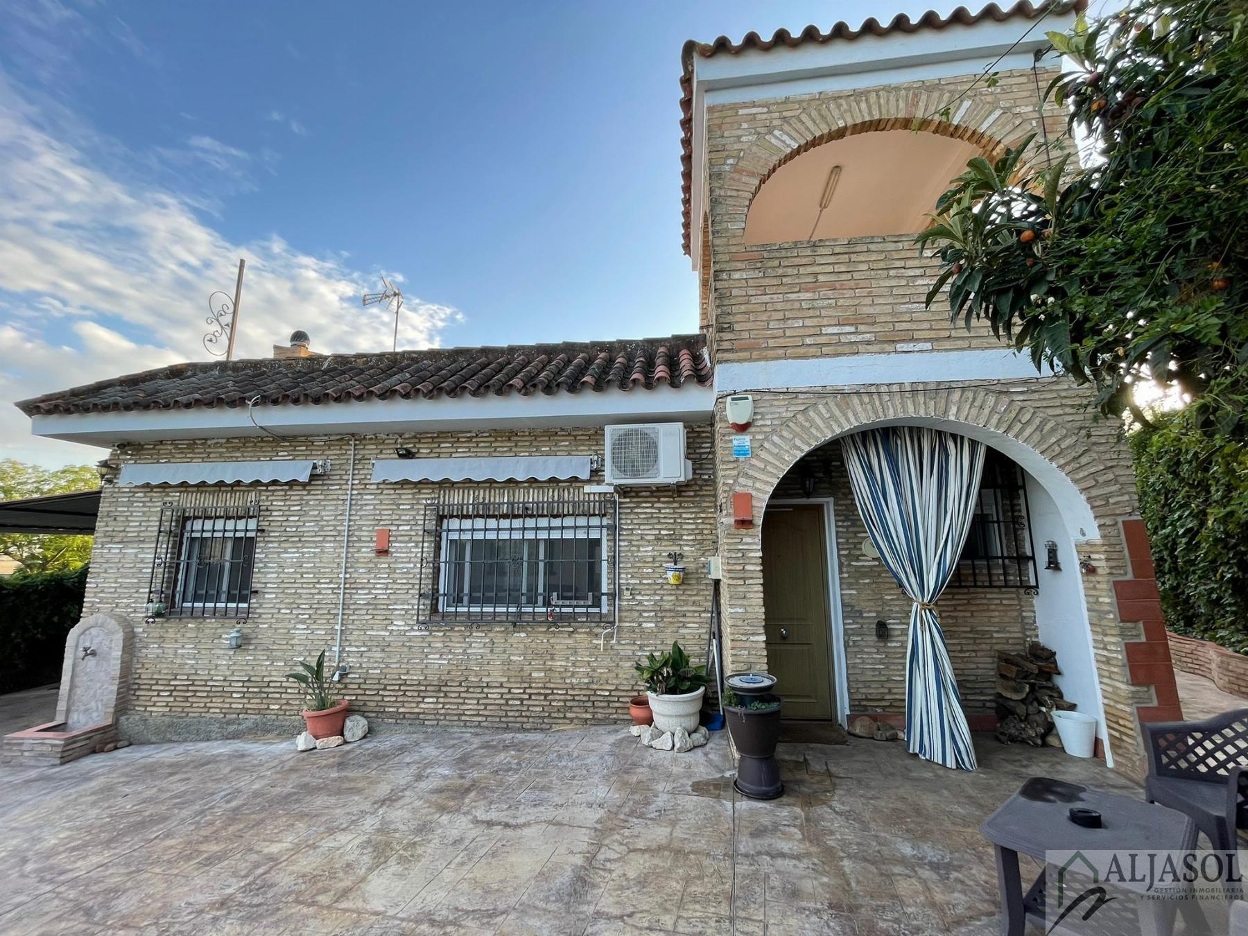 Venta de casa en La Puebla del Río