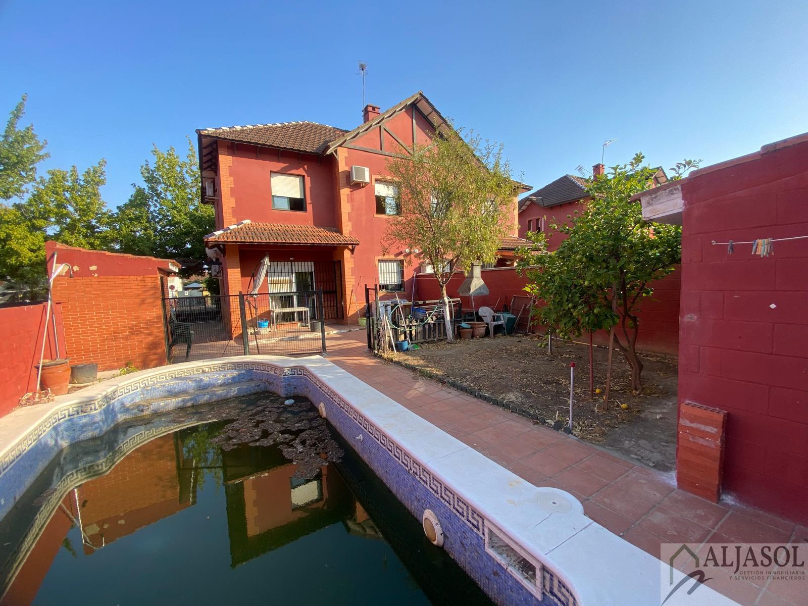 Venta de casa en Bormujos