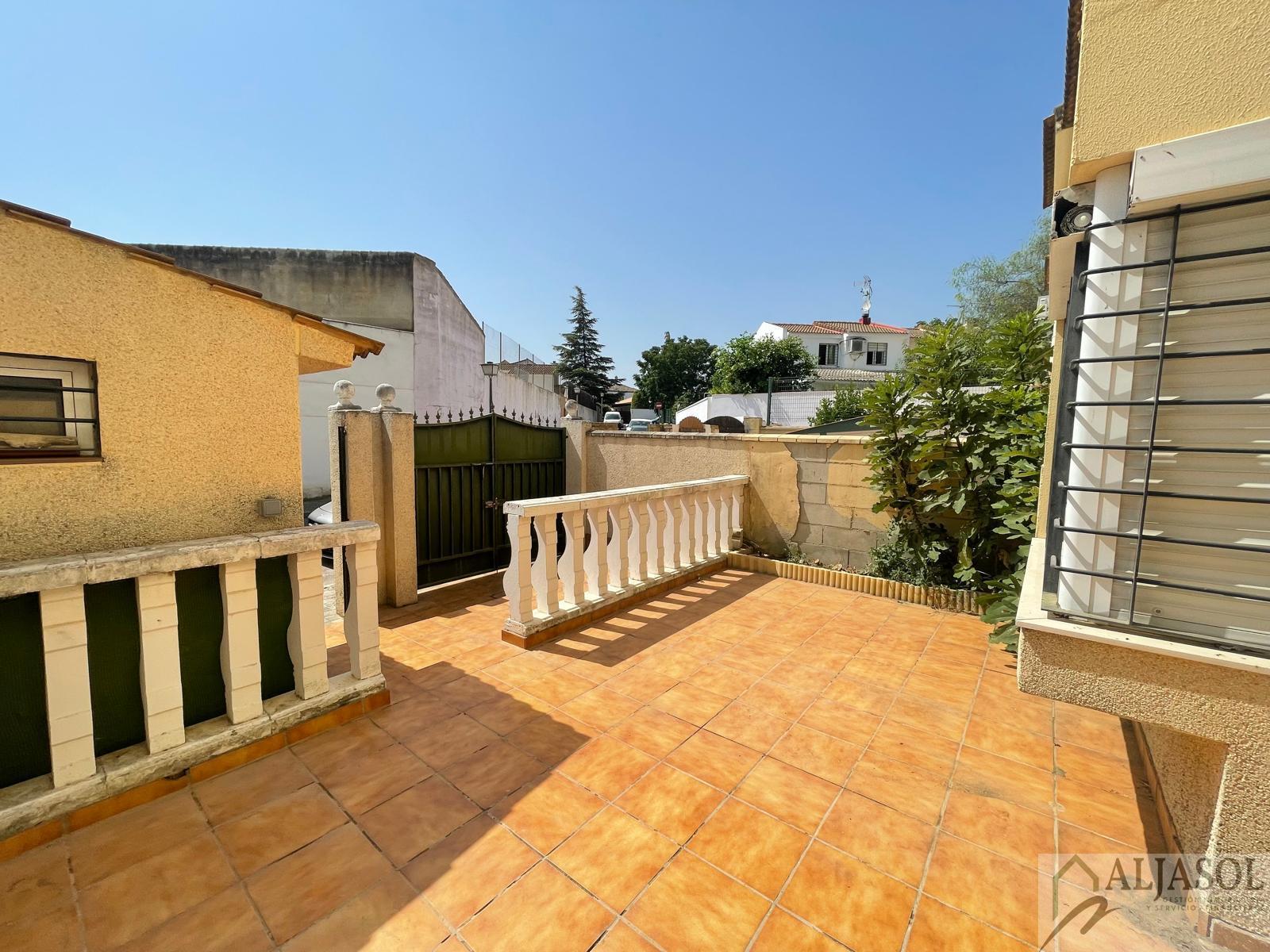 Venta de casa en Villanueva del Ariscal Venta de casa en Villanueva del Ariscal