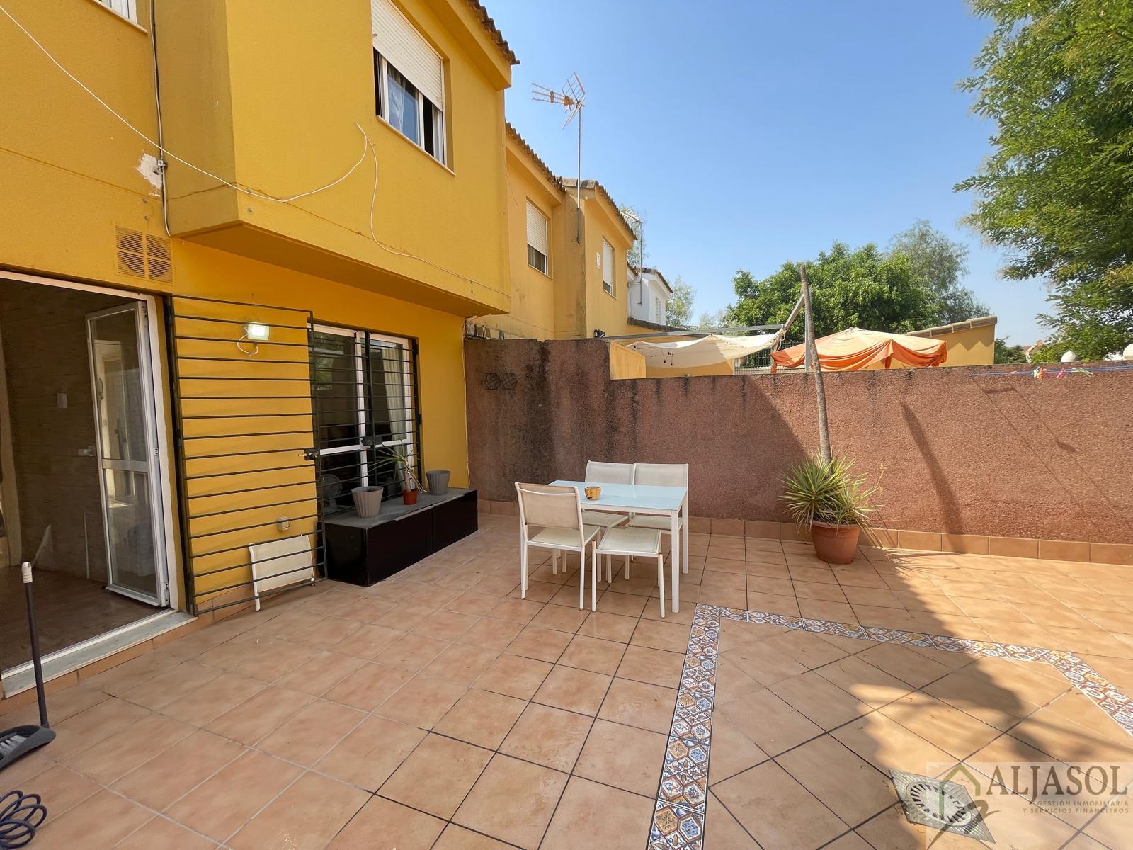 Venta de casa en Villanueva del Ariscal Venta de casa en Villanueva del Ariscal